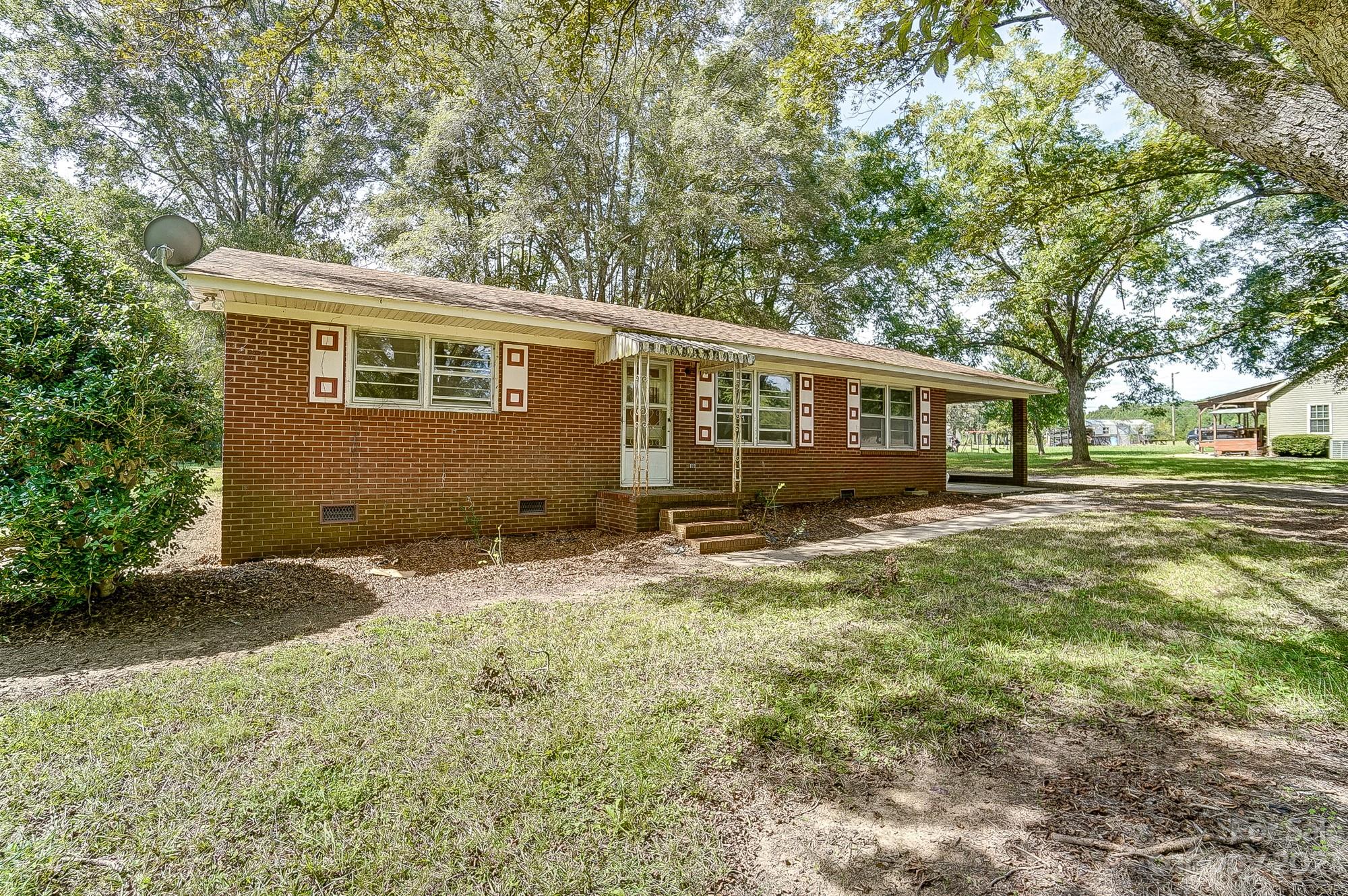 4304 Richardson Road