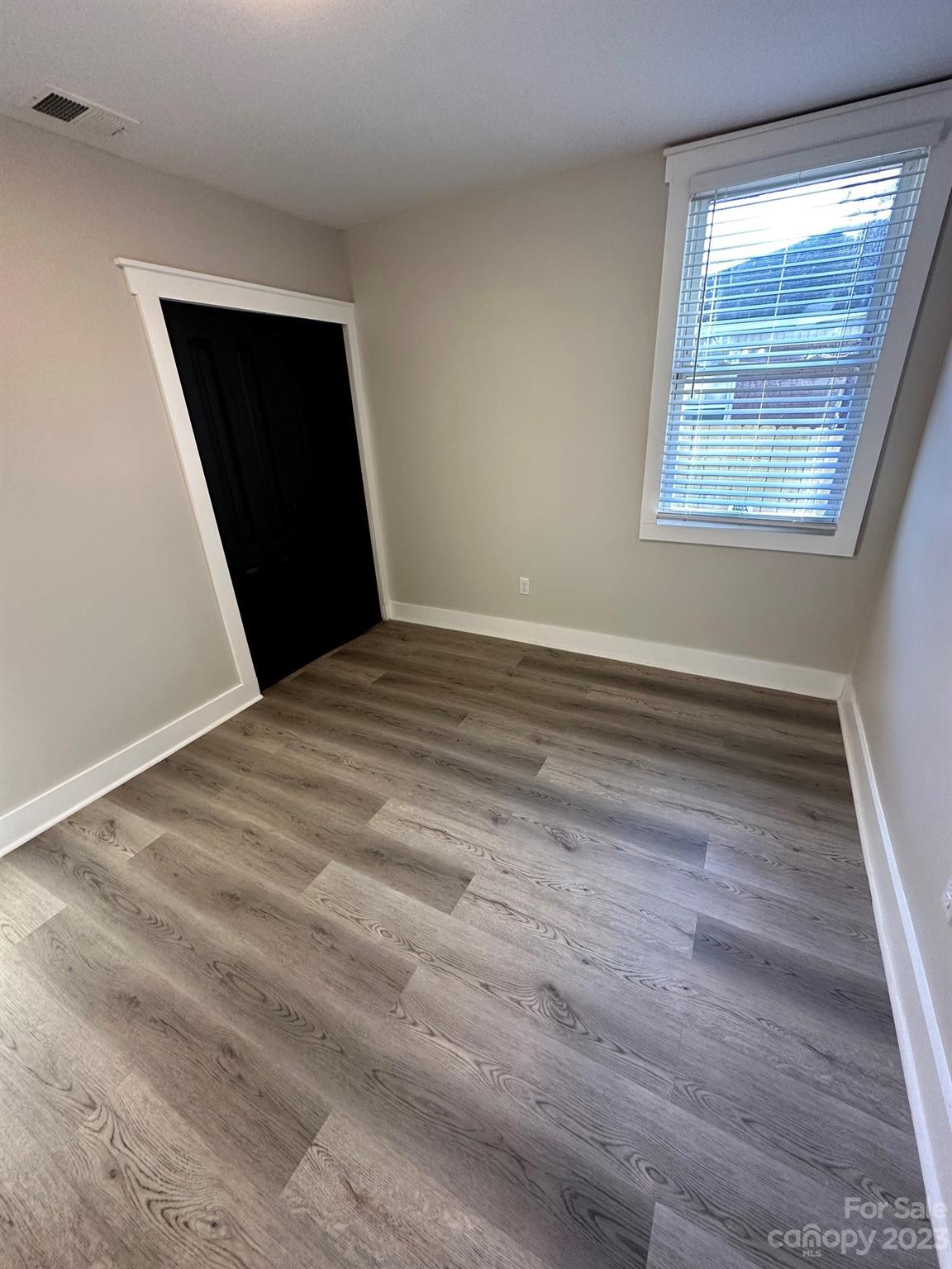 1904 Rush Wind Drive