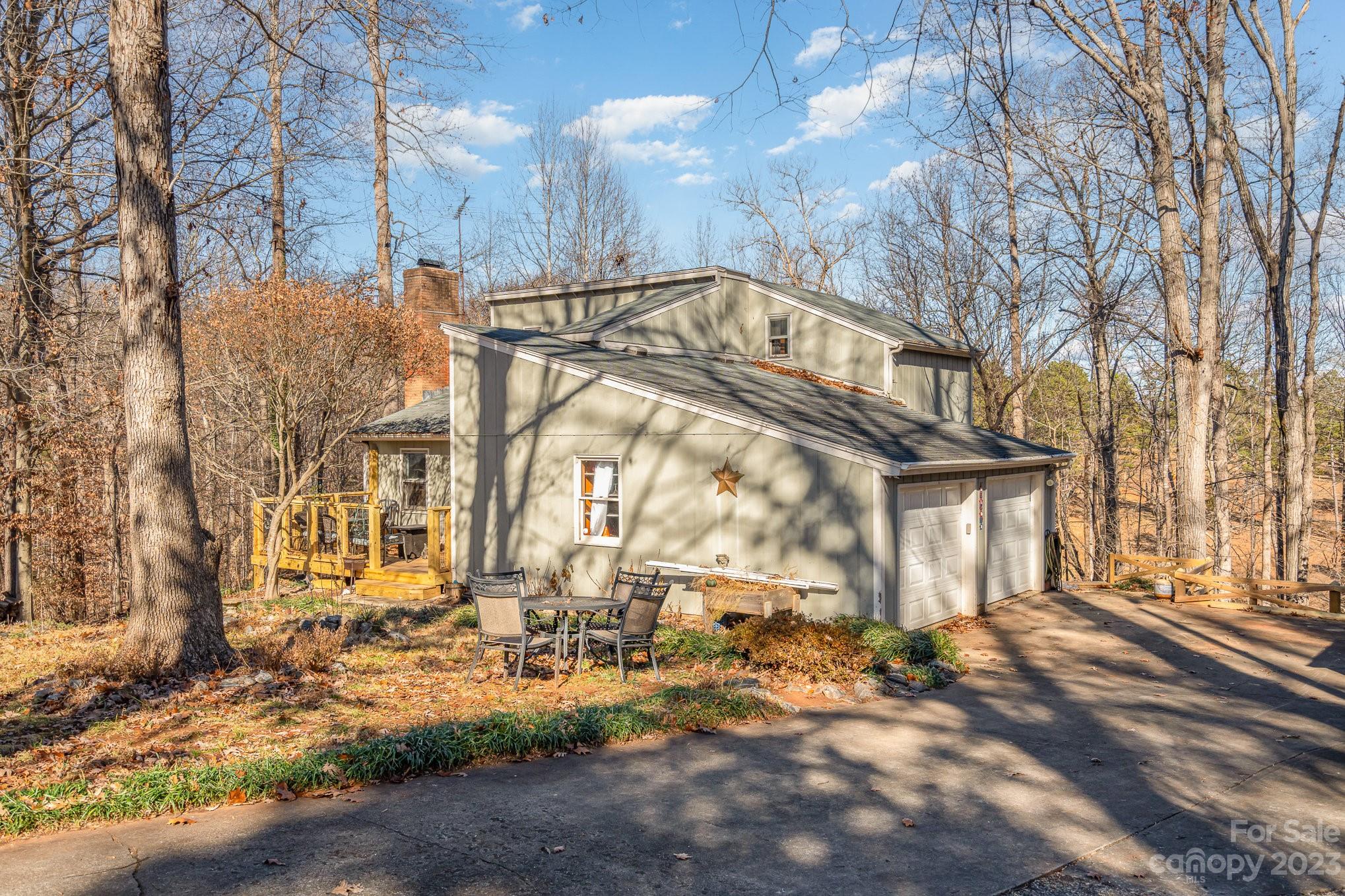 167 Dunlap Loop