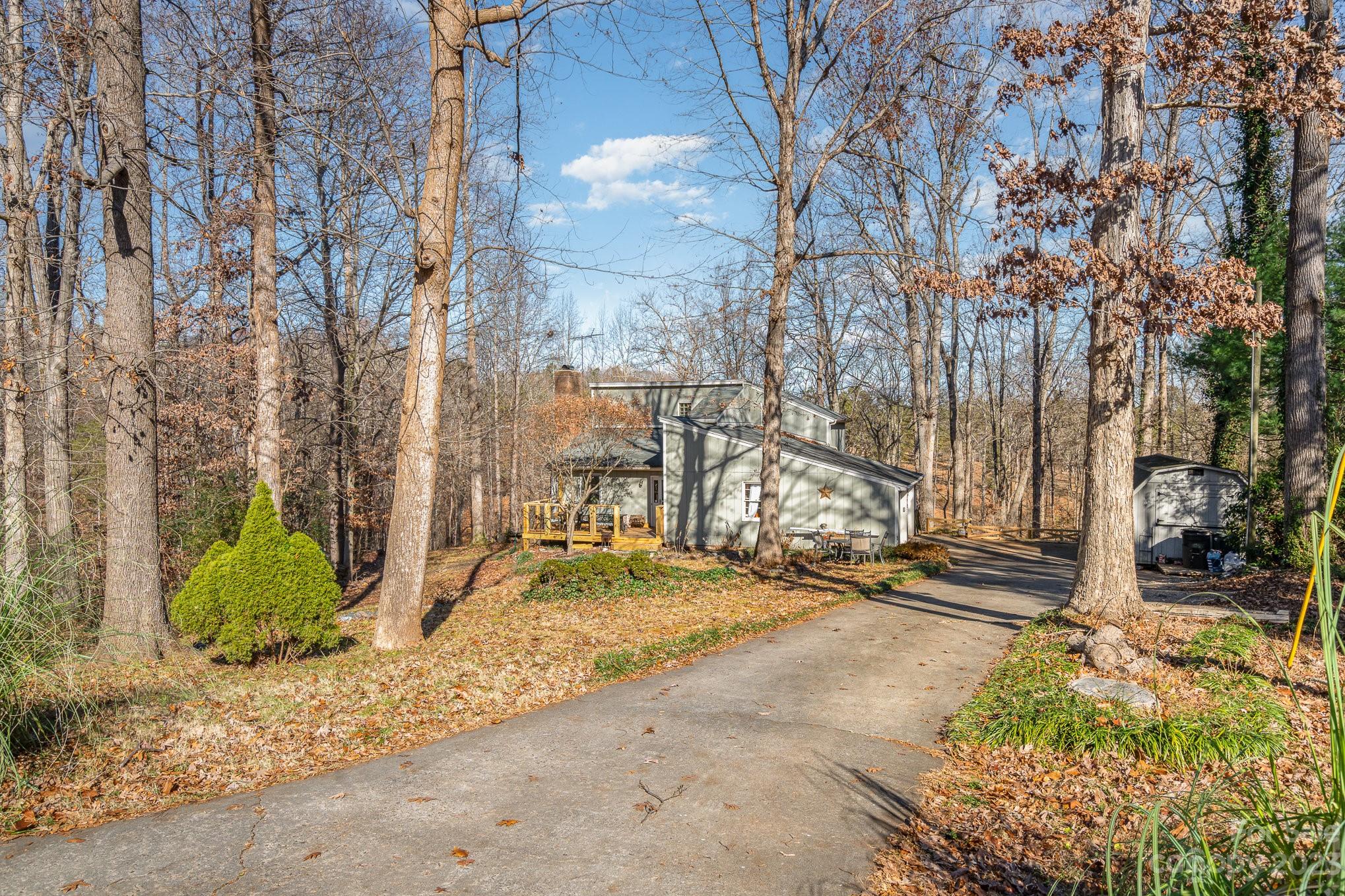 167 Dunlap Loop