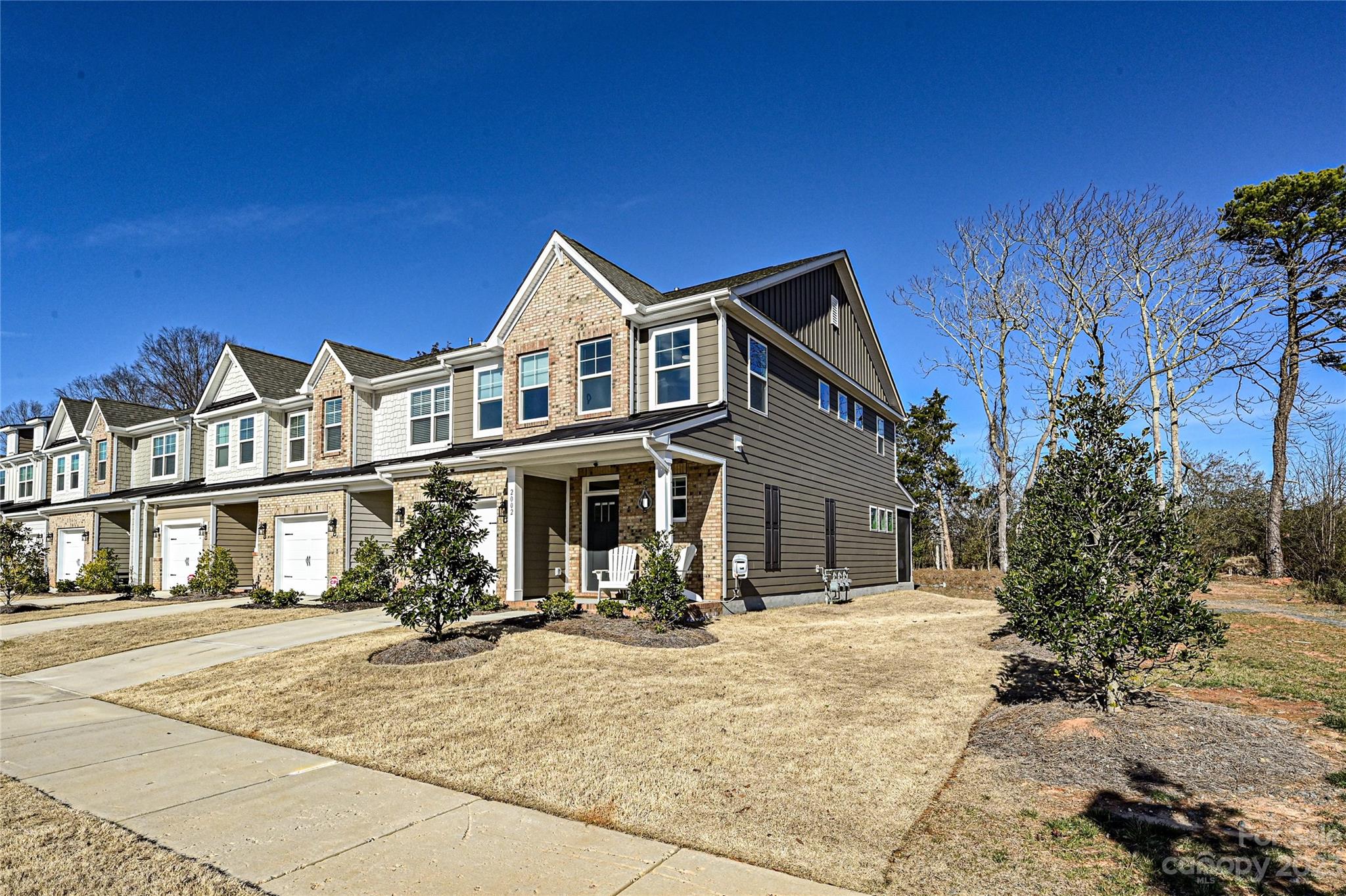 2002 Bexar Trail Unit: 7