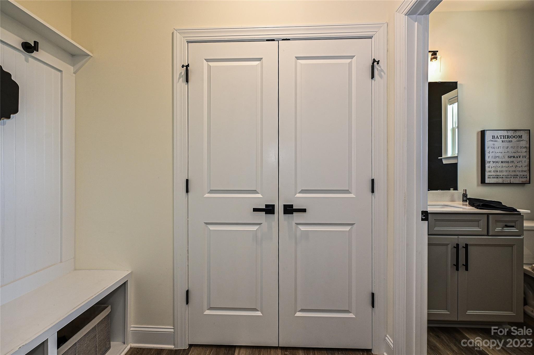 2002 Bexar Trail Unit: 7