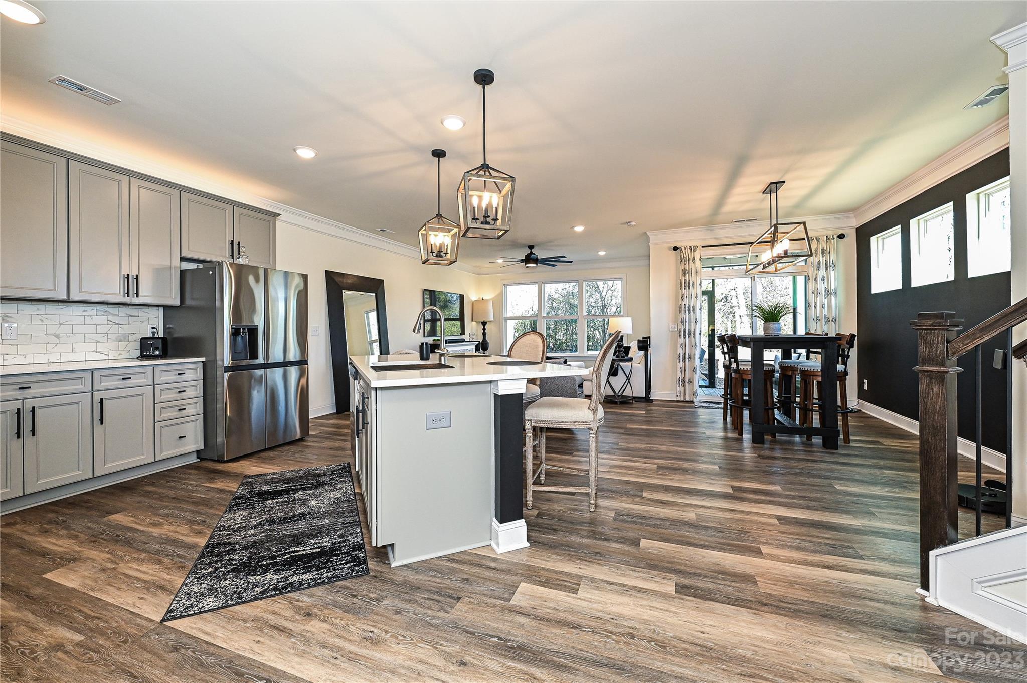 2002 Bexar Trail Unit: 7