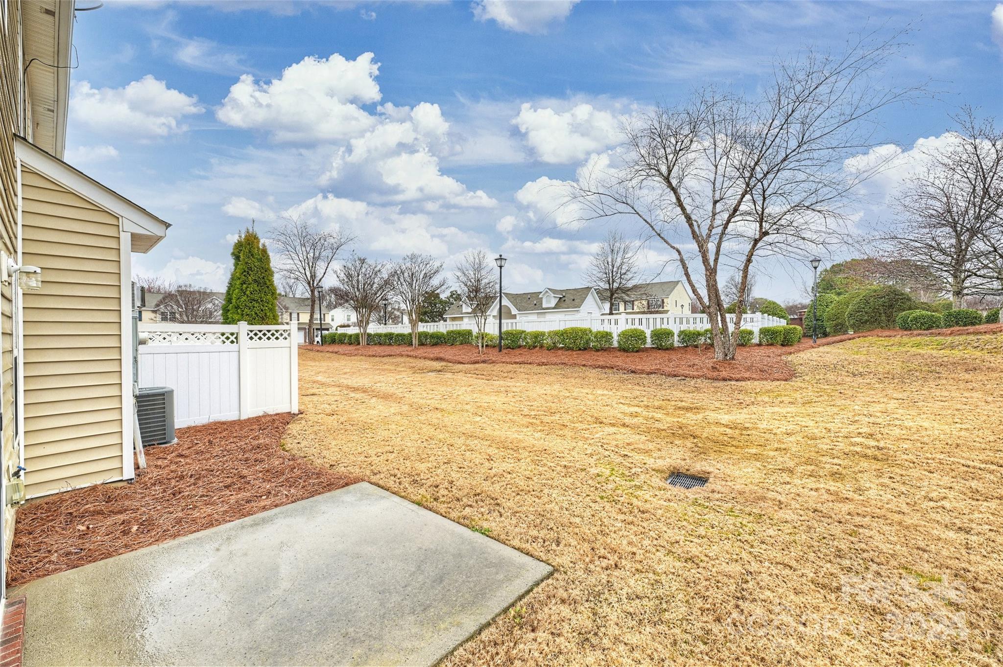 148 Clydesdale Court