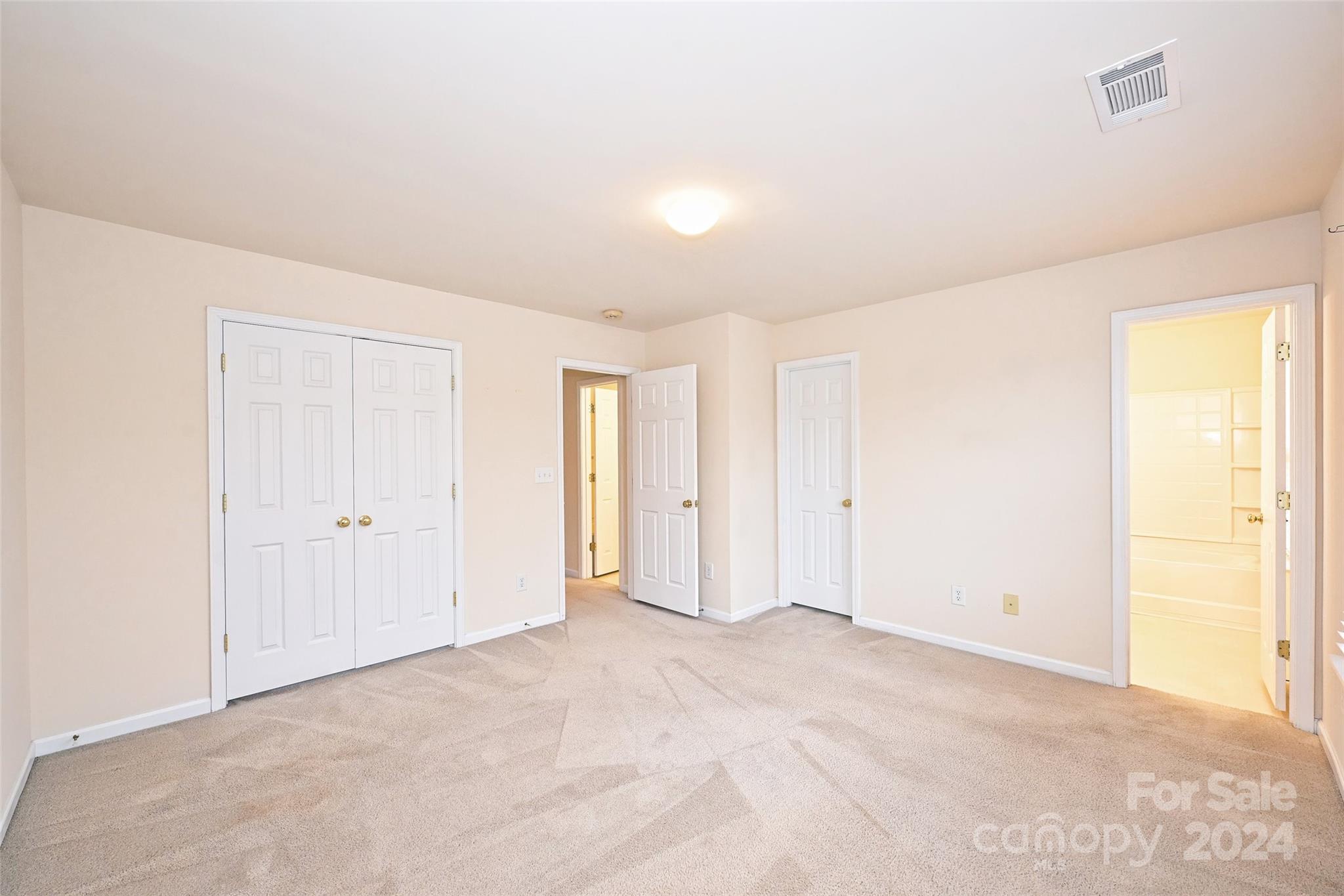 148 Clydesdale Court