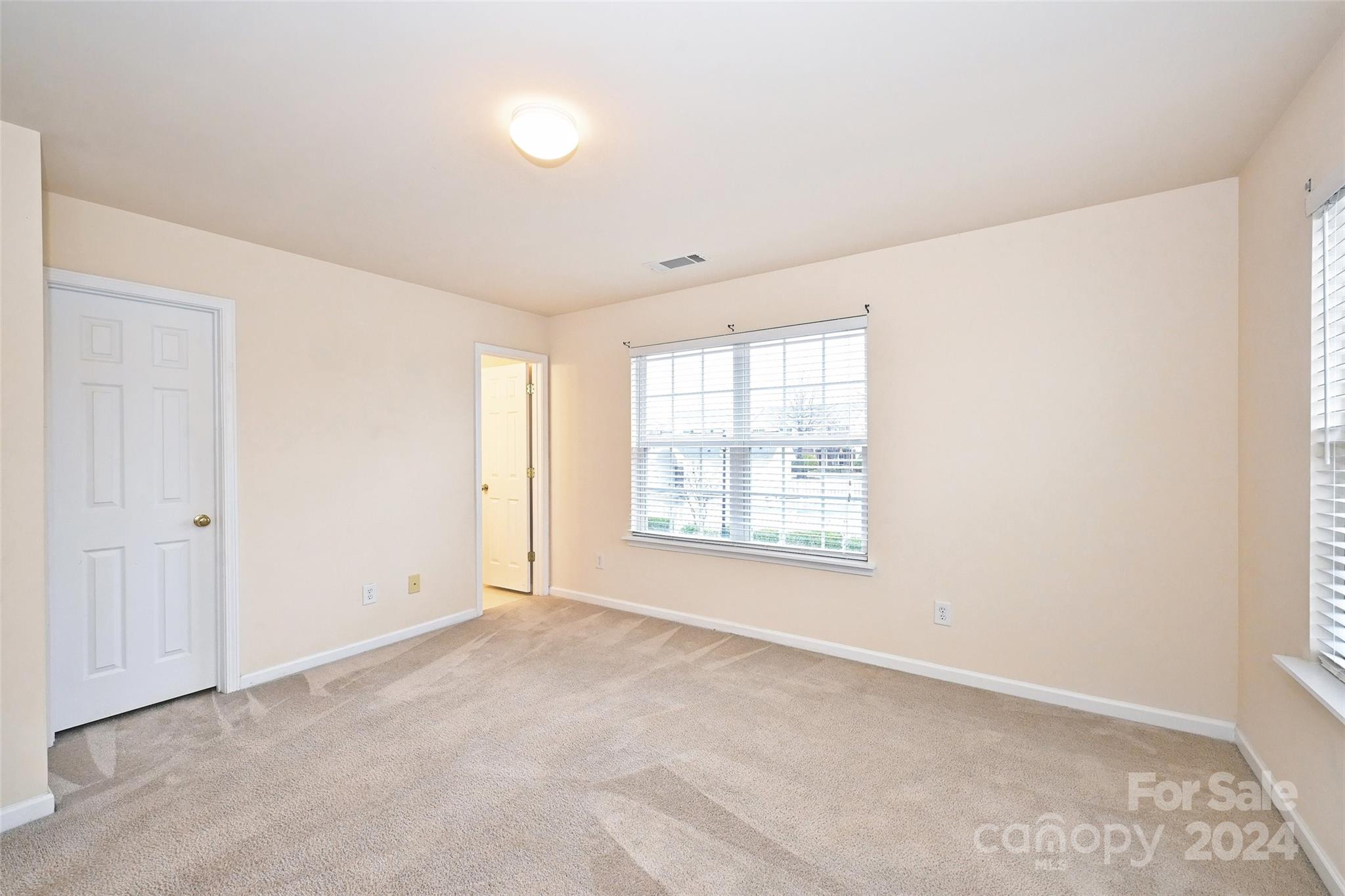 148 Clydesdale Court