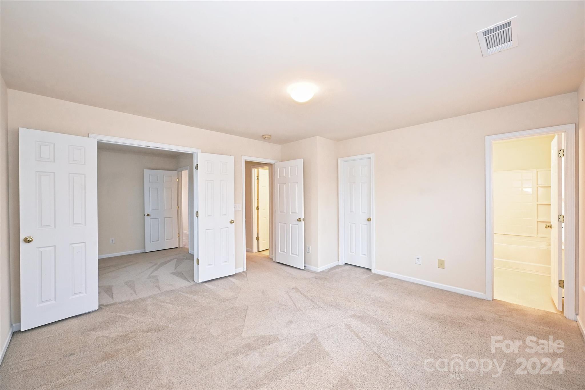 148 Clydesdale Court