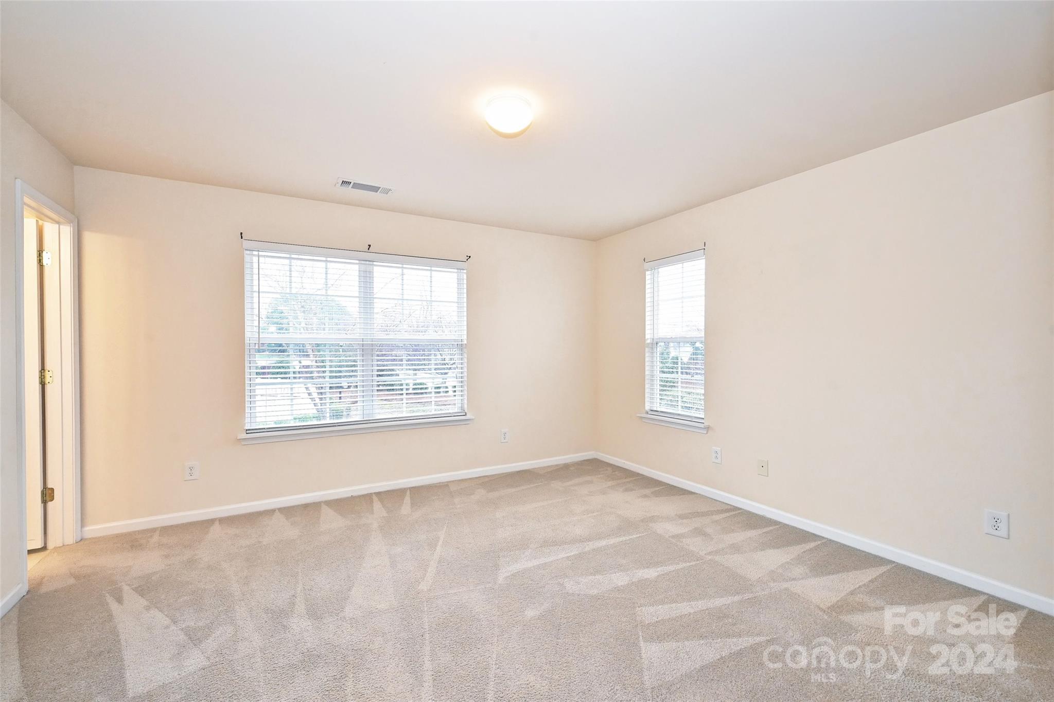 148 Clydesdale Court