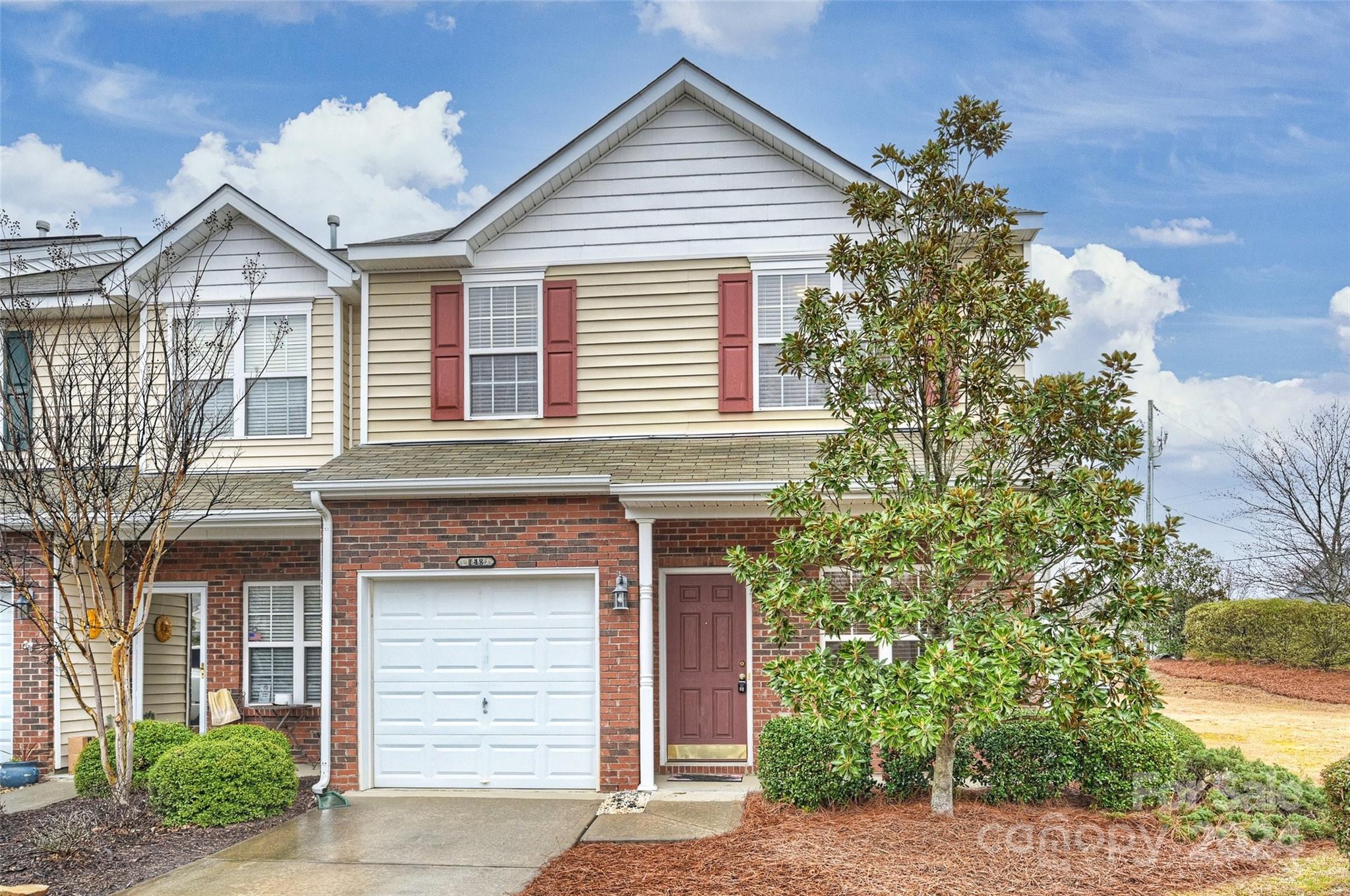 148 Clydesdale Court