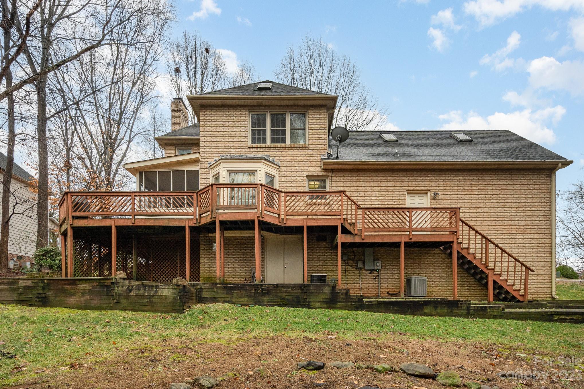 1516 Rice Hope Court