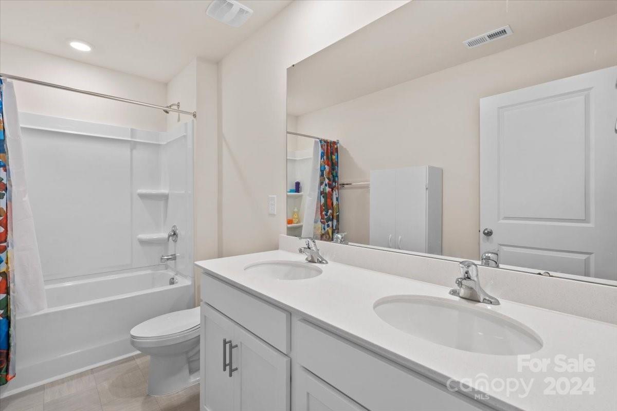 406 Berrybeth Circle Unit: 112