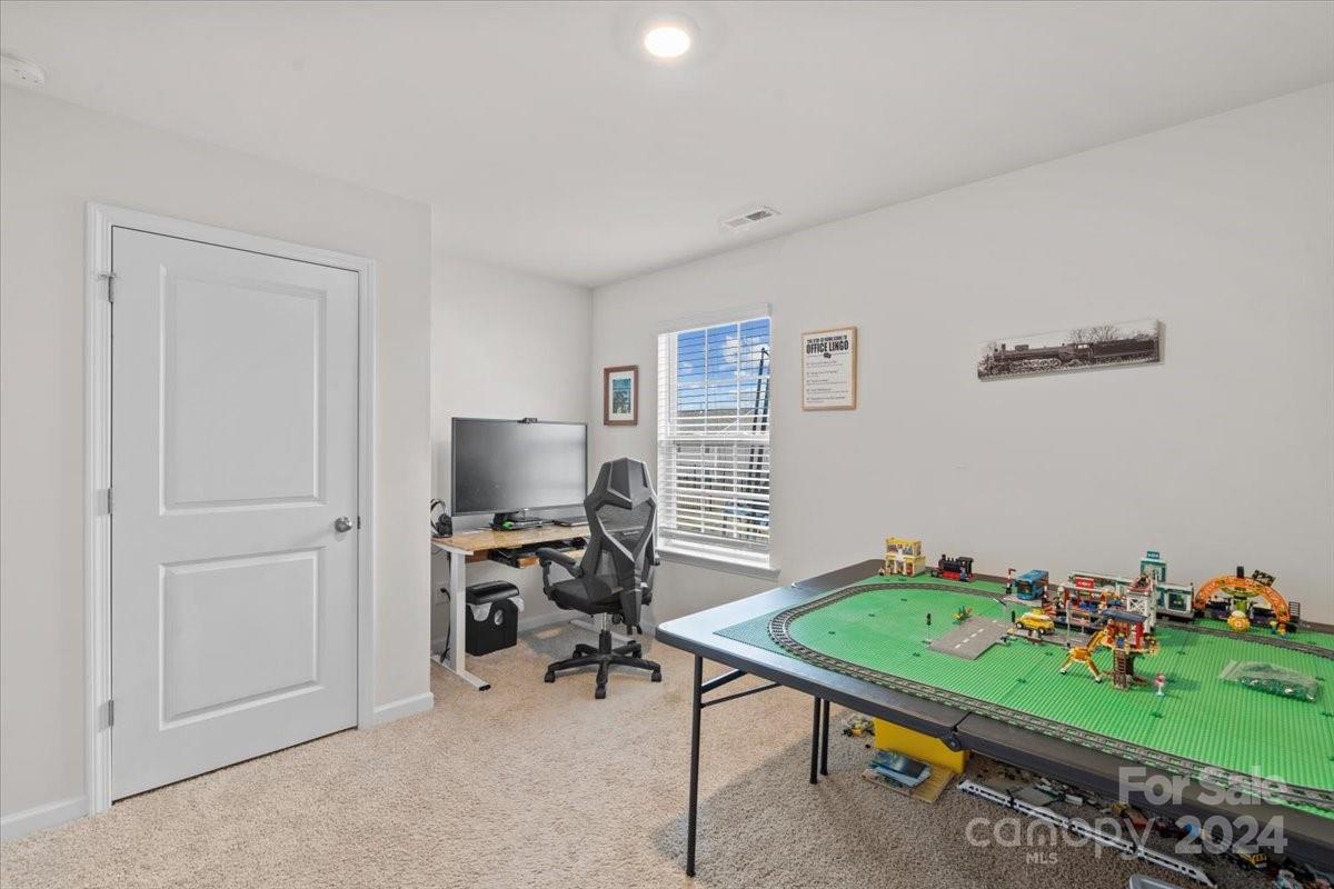 406 Berrybeth Circle Unit: 112