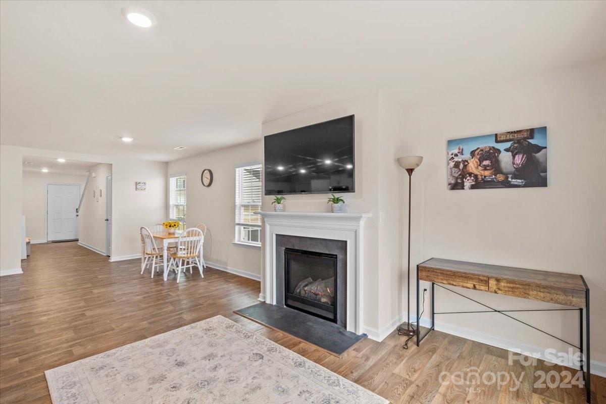 406 Berrybeth Circle Unit: 112