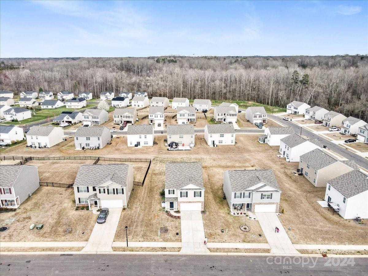 406 Berrybeth Circle Unit: 112