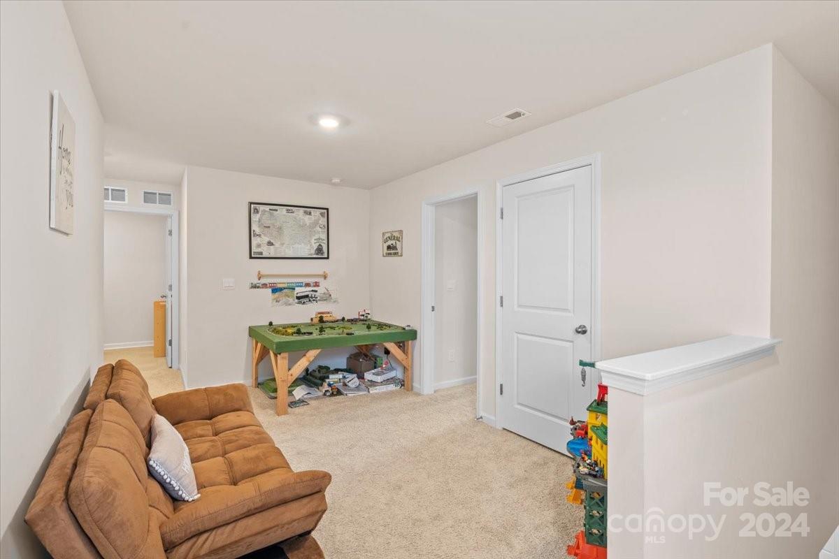 406 Berrybeth Circle Unit: 112