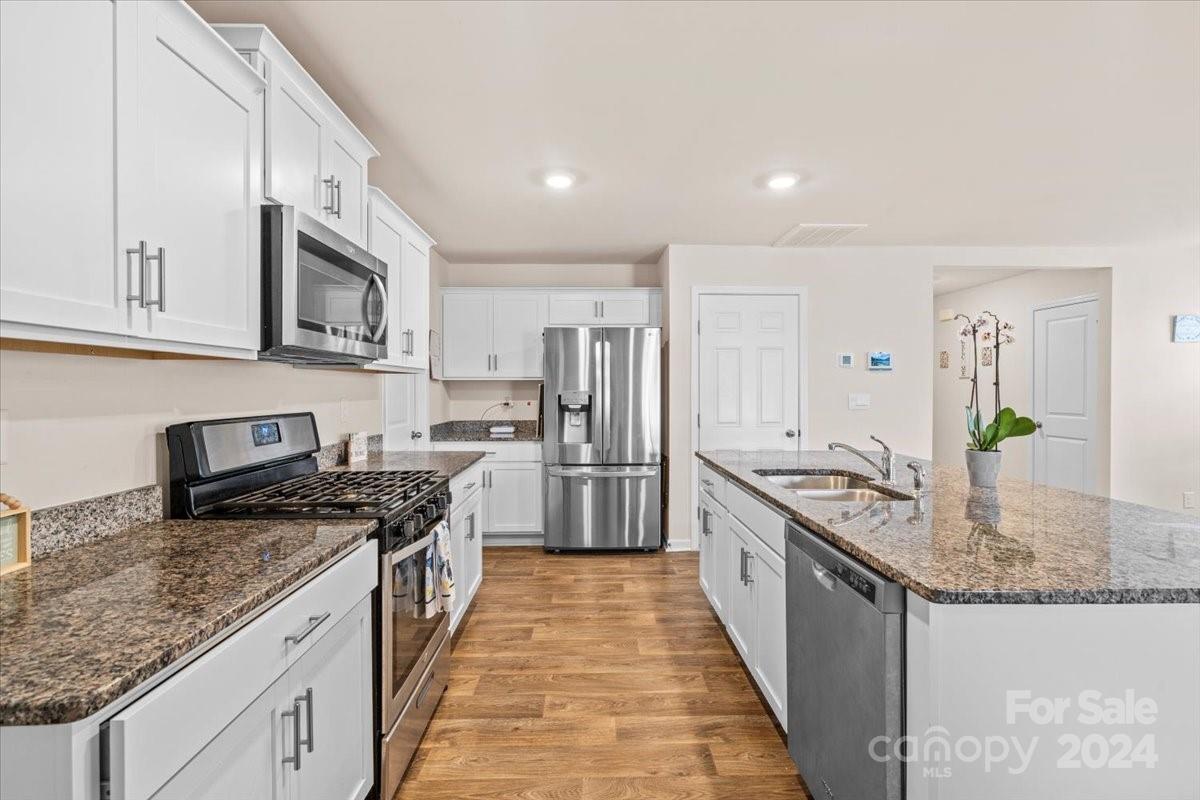 406 Berrybeth Circle Unit: 112