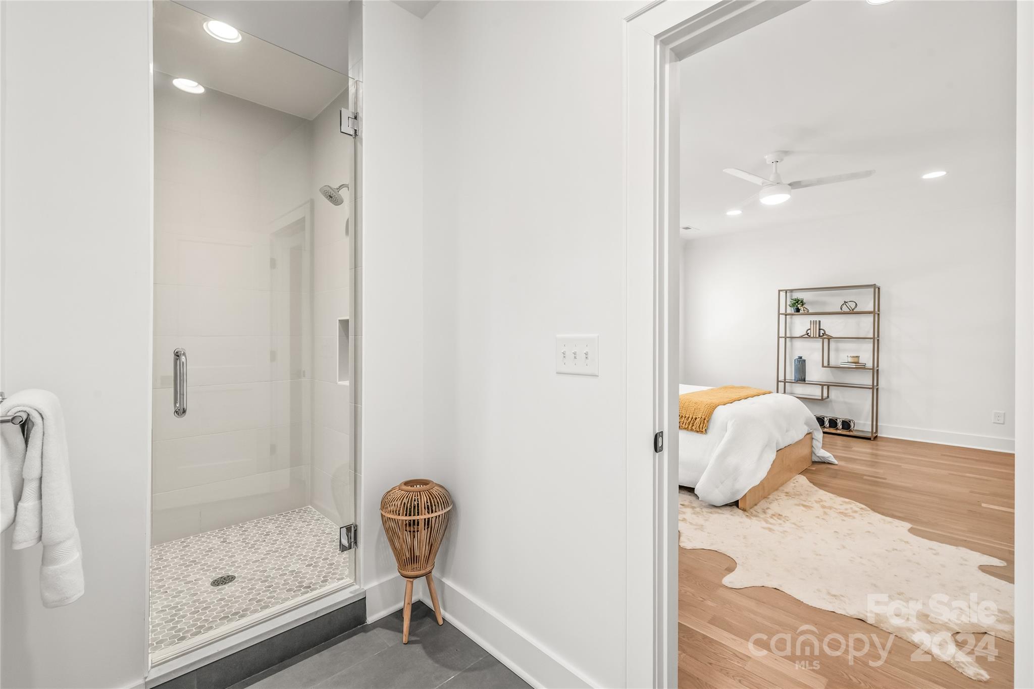 102 N Smallwood Place