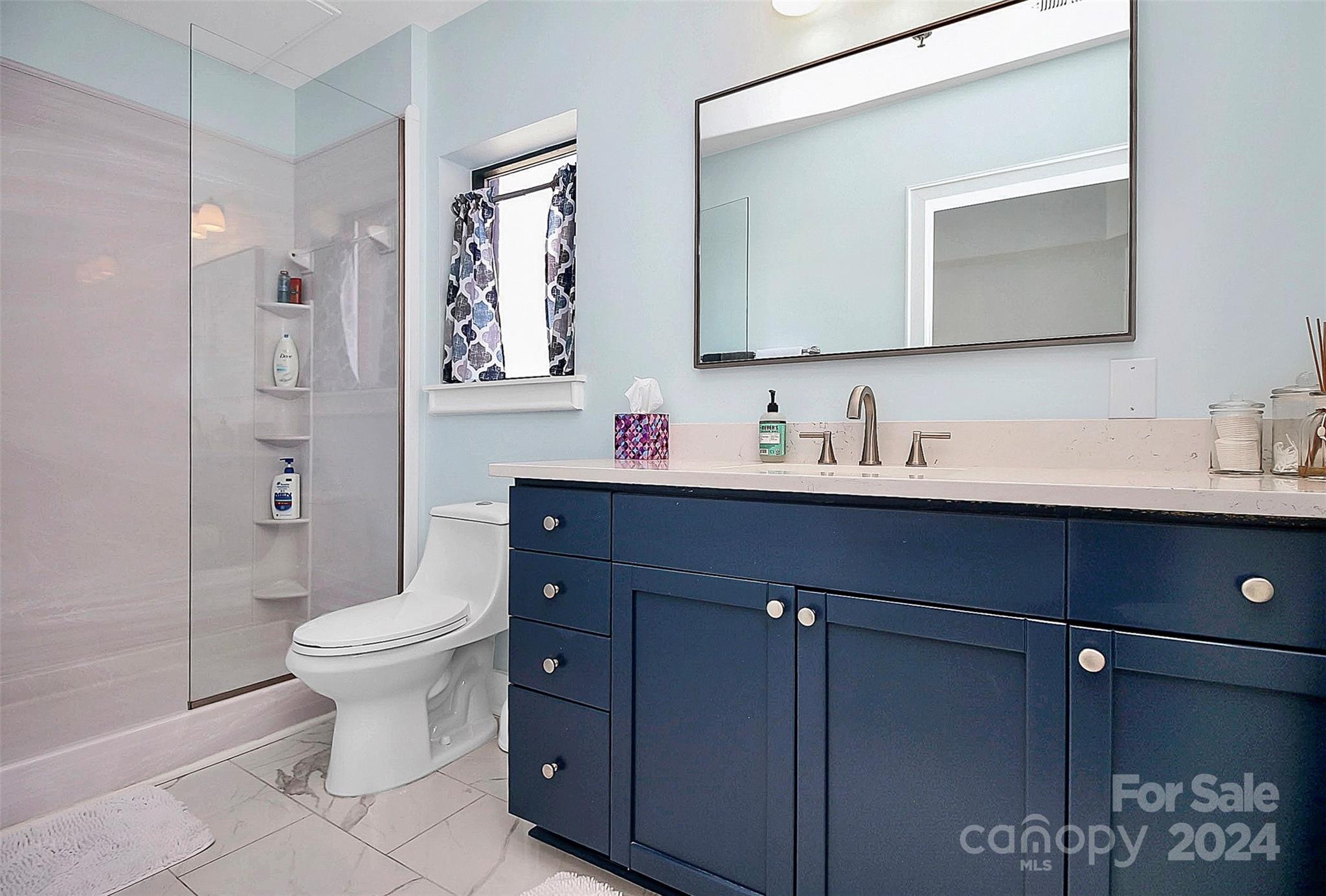 115 E Park Avenue Unit: 201