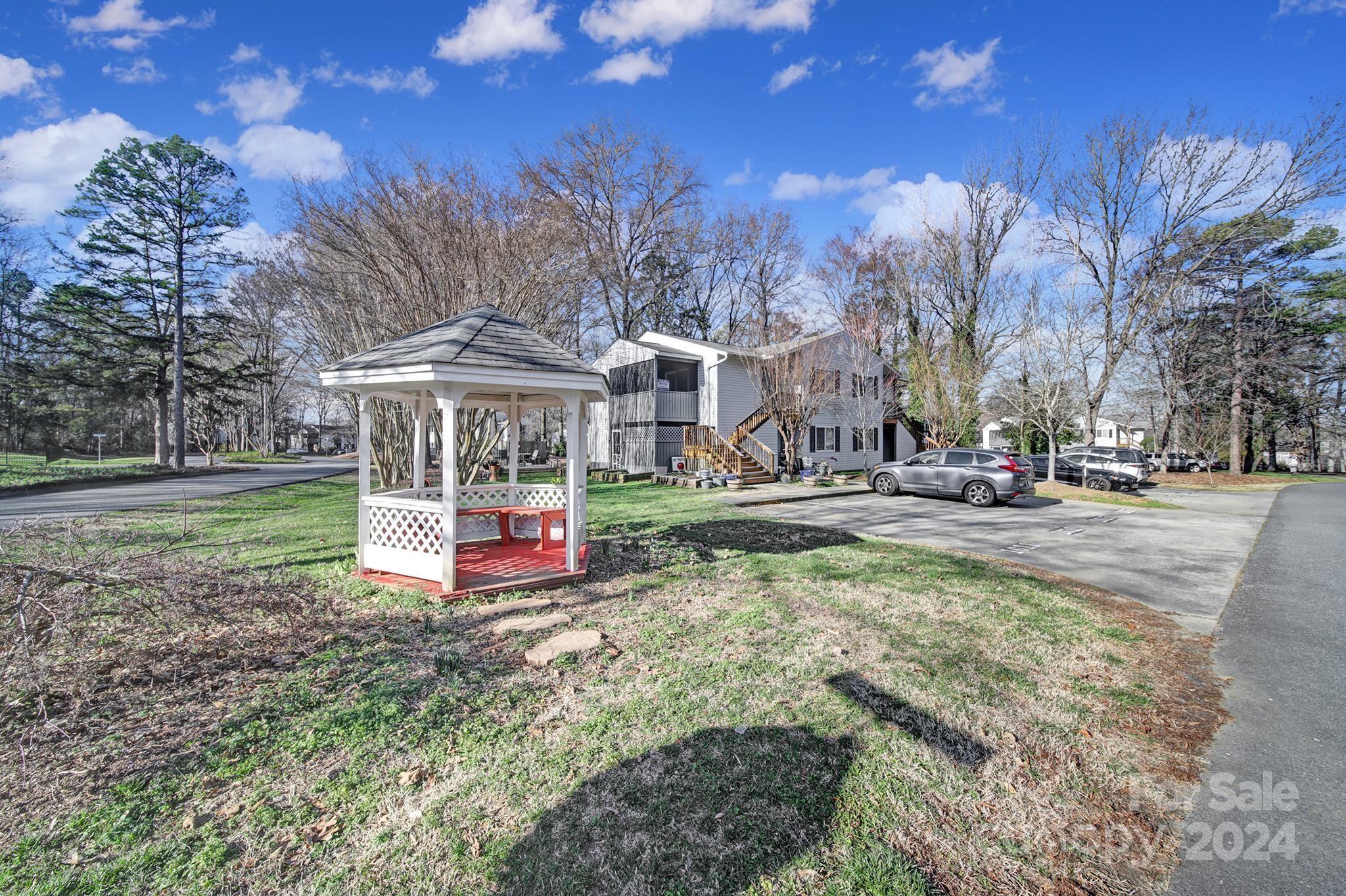 1619 Hunters Trail