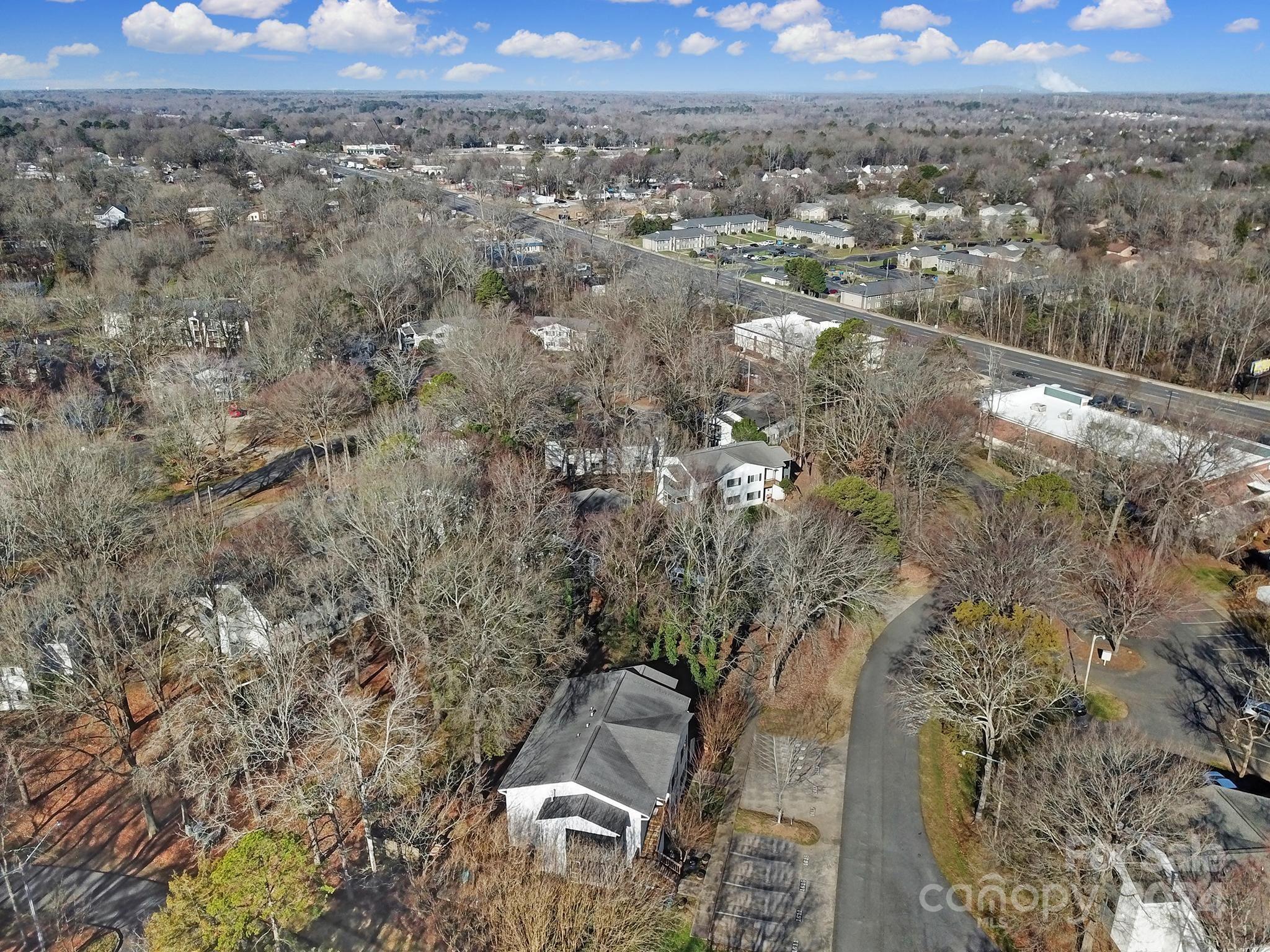 1619 Hunters Trail