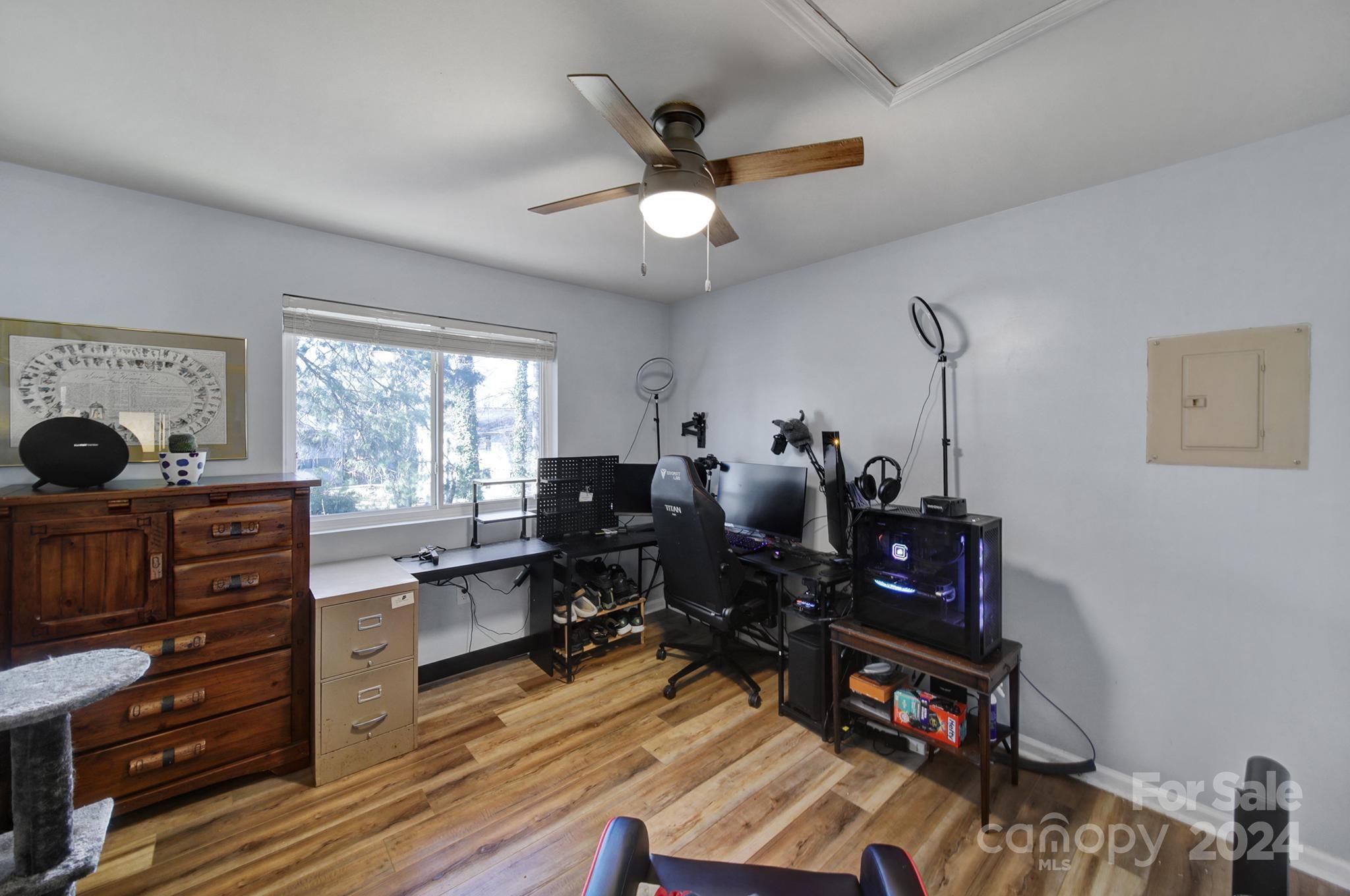 1619 Hunters Trail