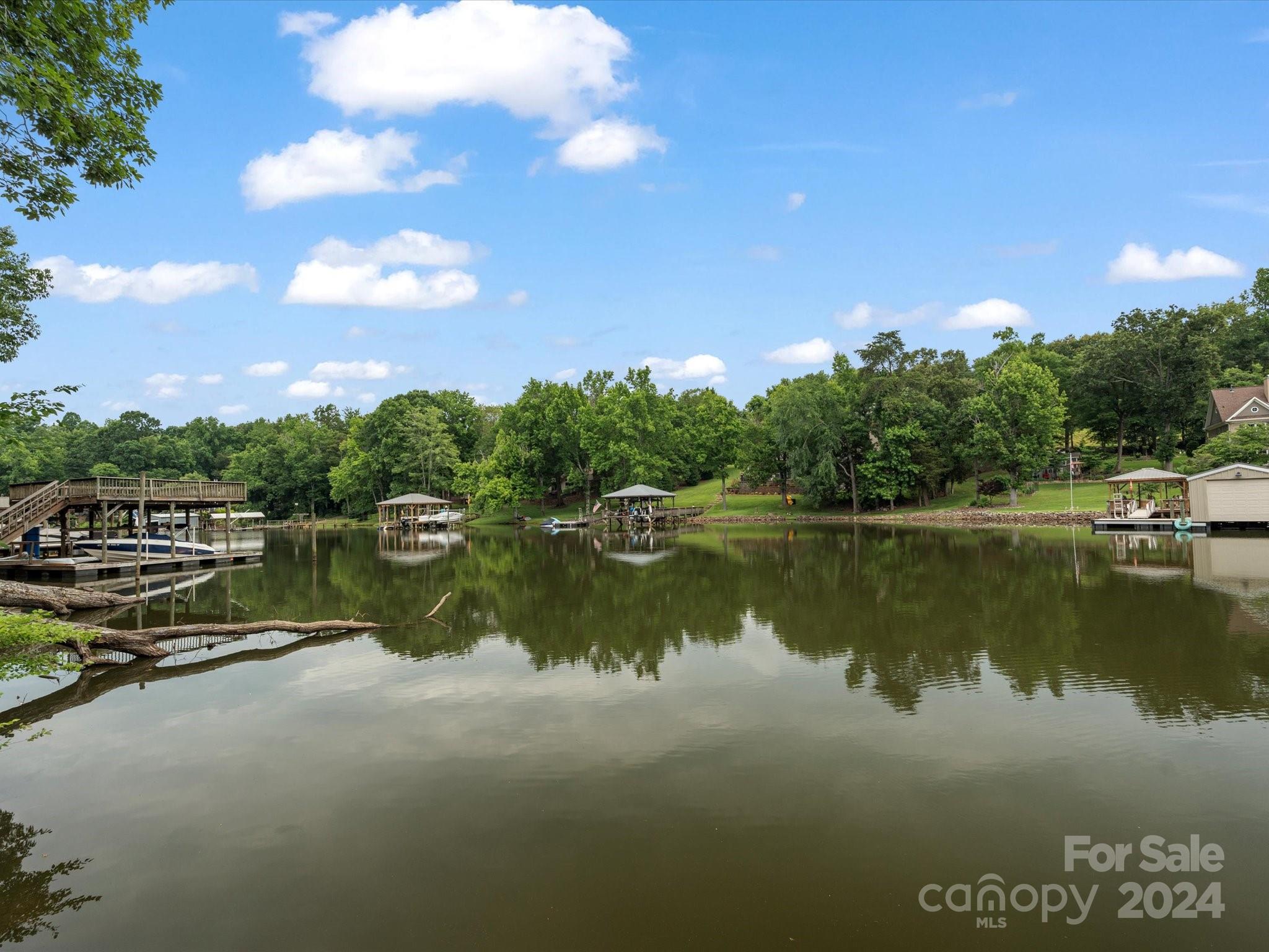 6220 River Cabin Lane