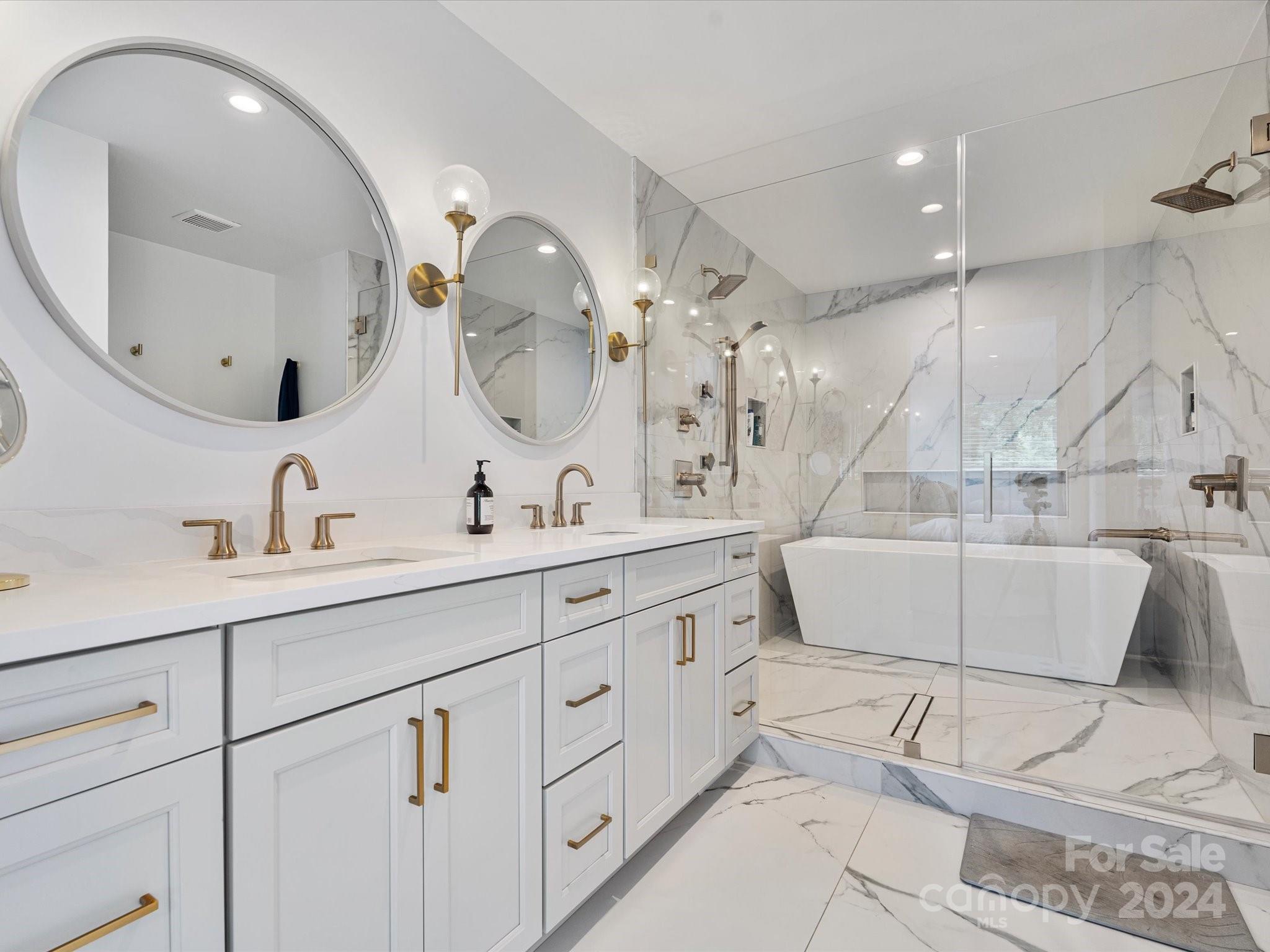 6220 River Cabin Lane