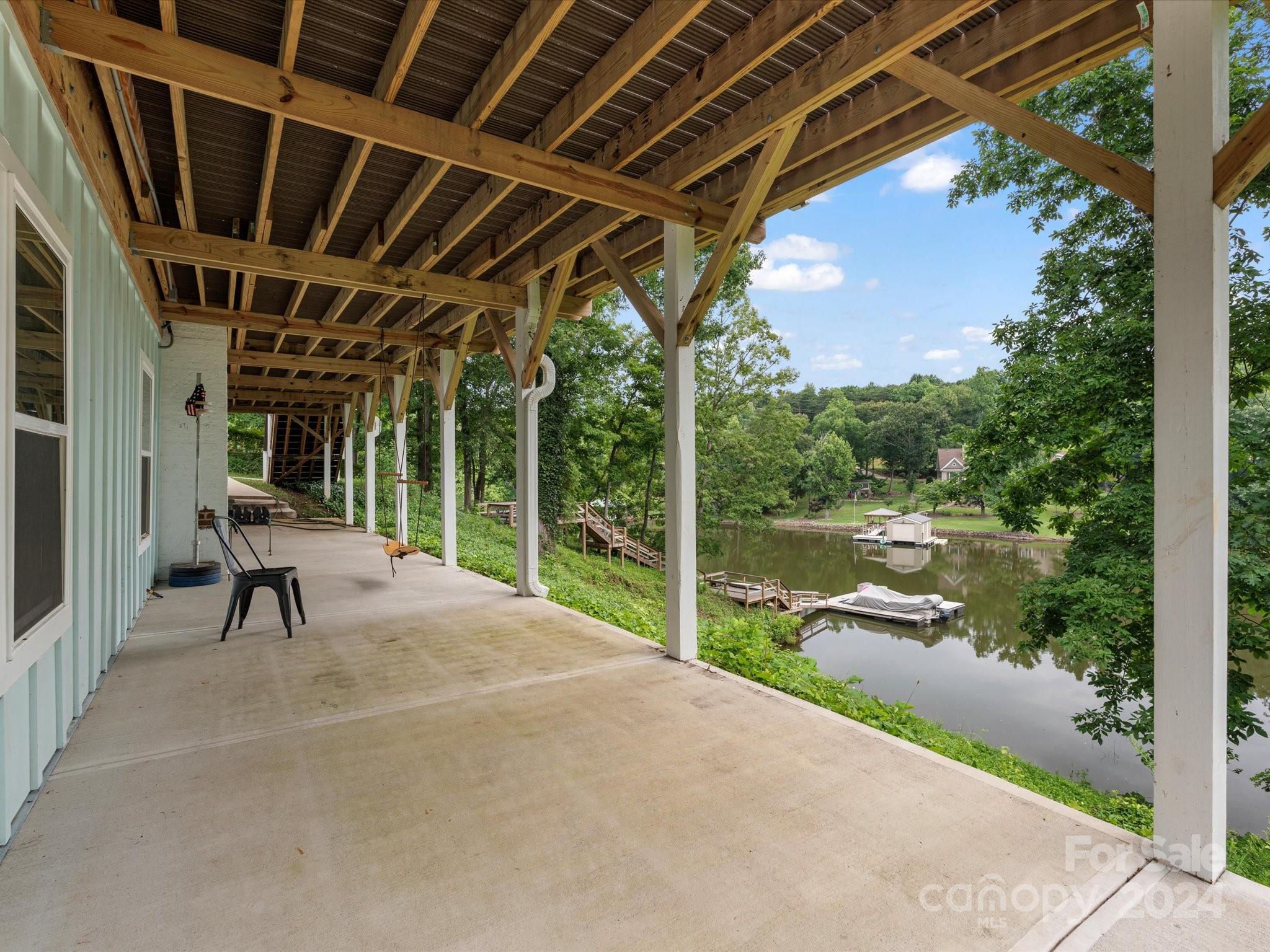 6220 River Cabin Lane