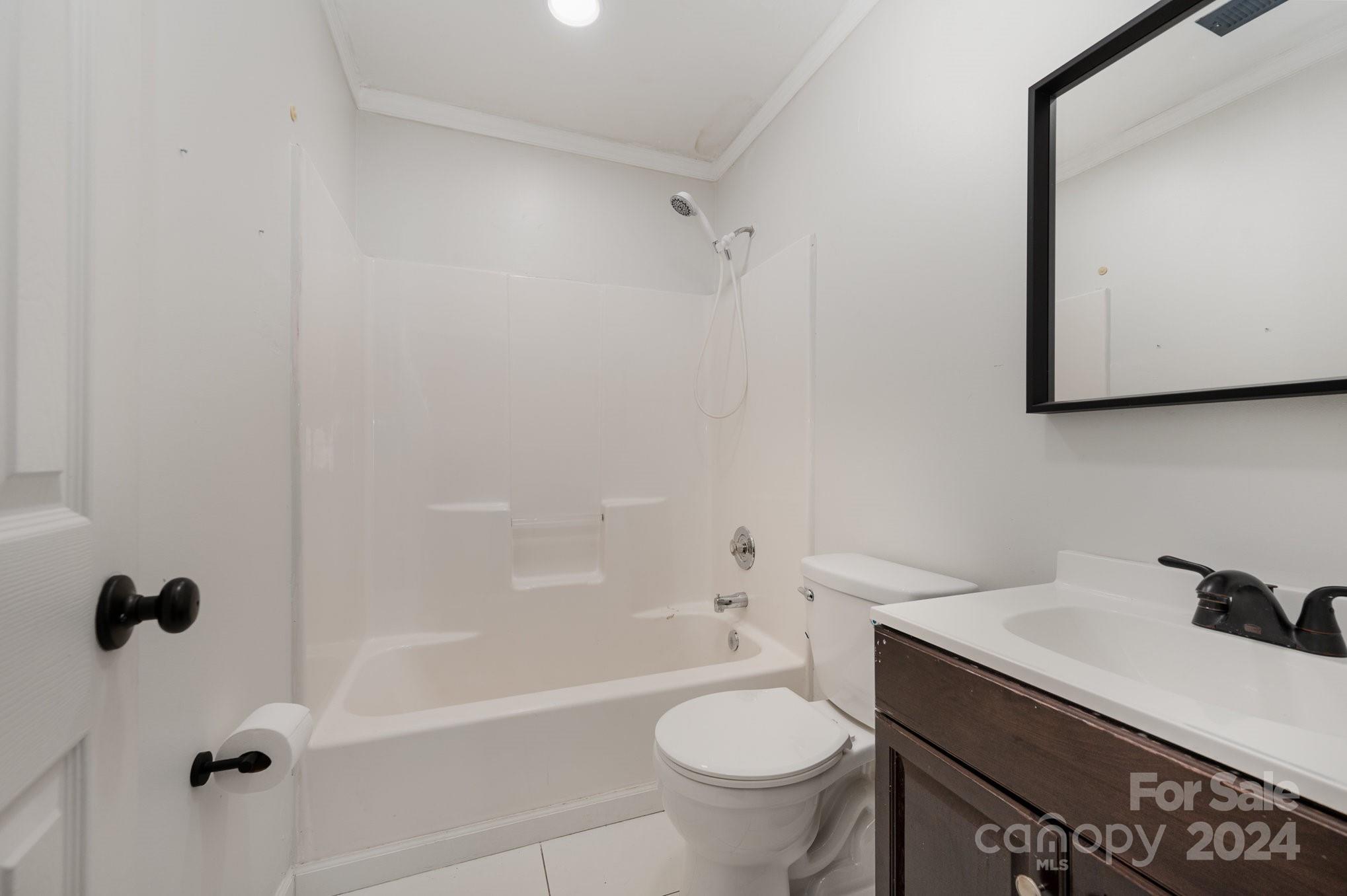 2246 Kestrel Drive