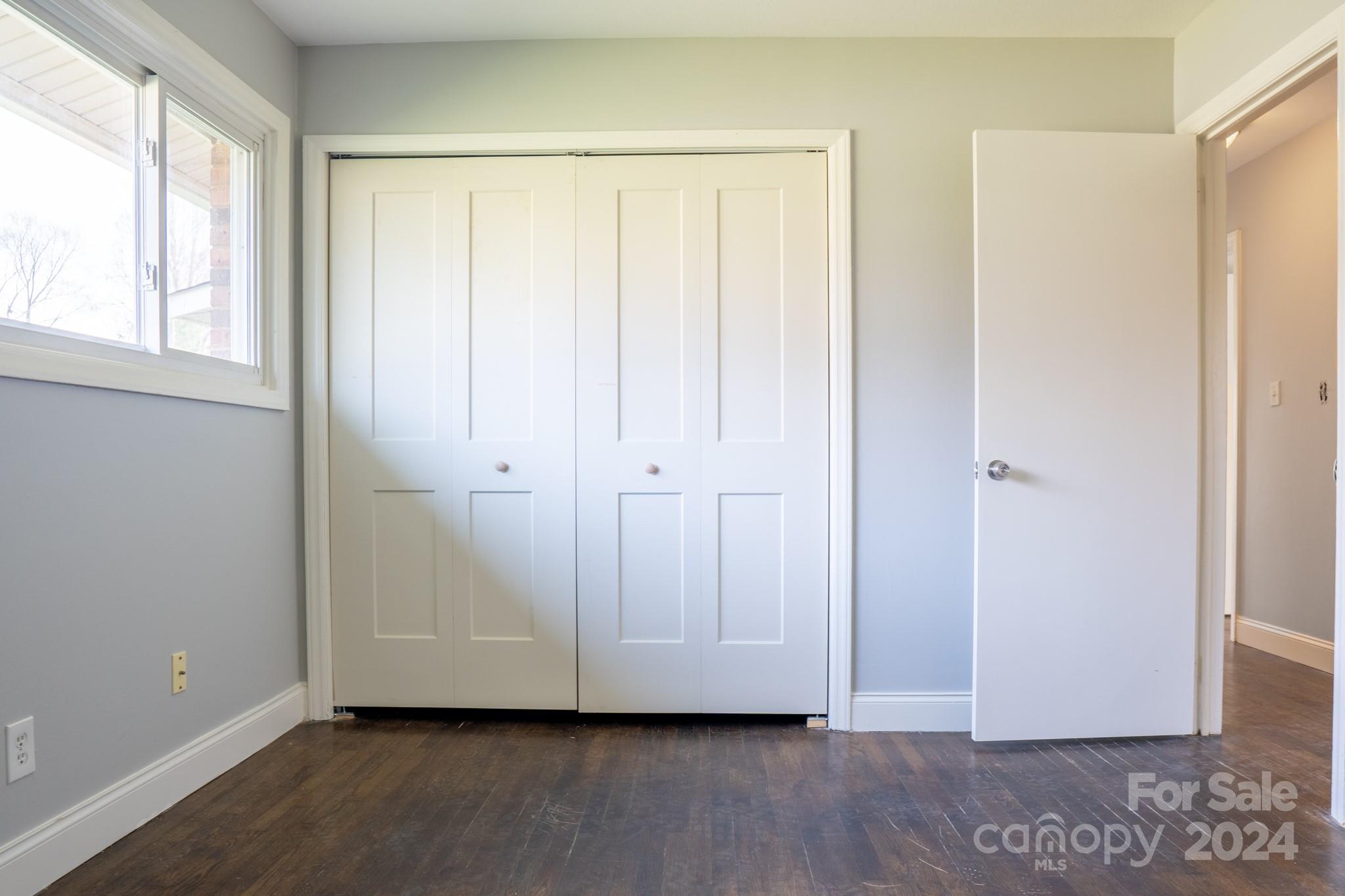 2111 Abelwood Road