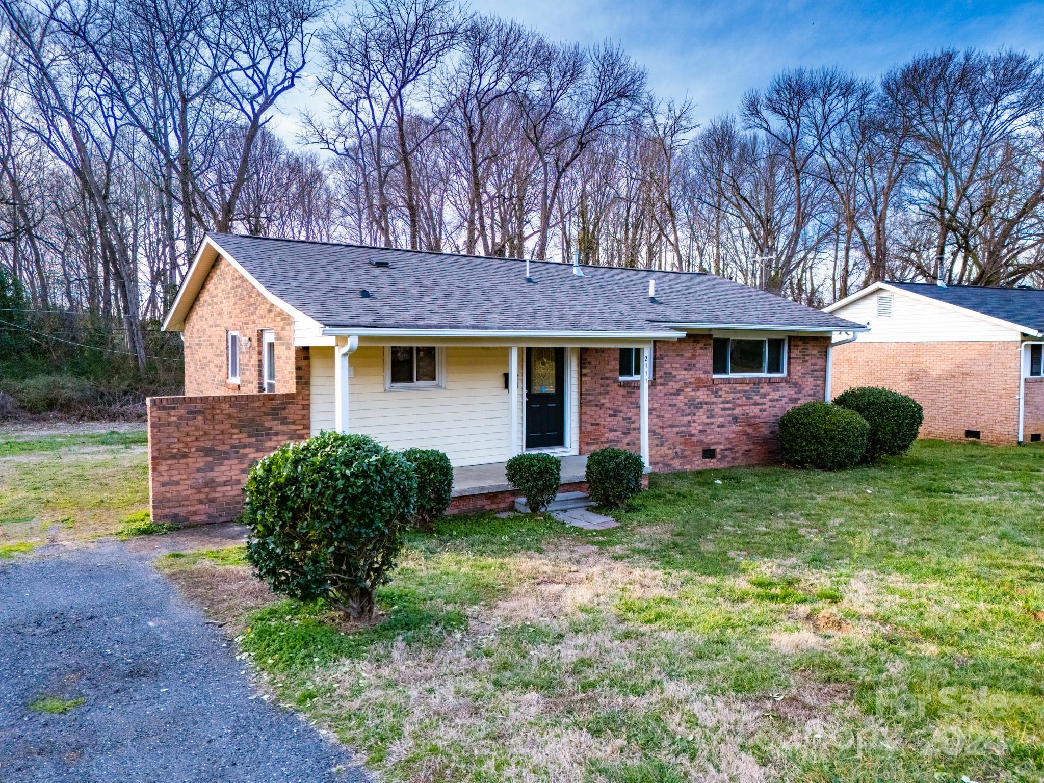 2111 Abelwood Road