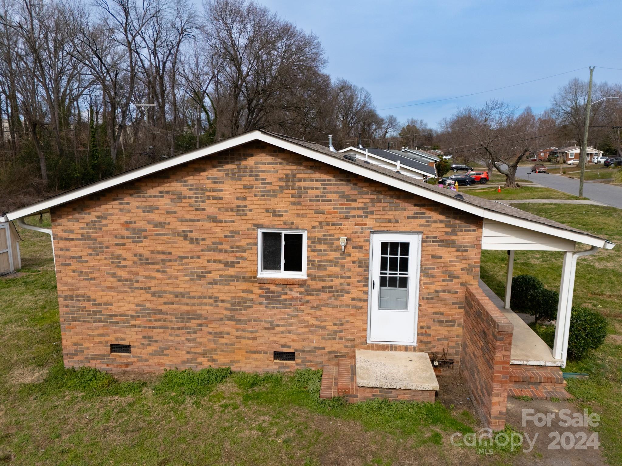2111 Abelwood Road