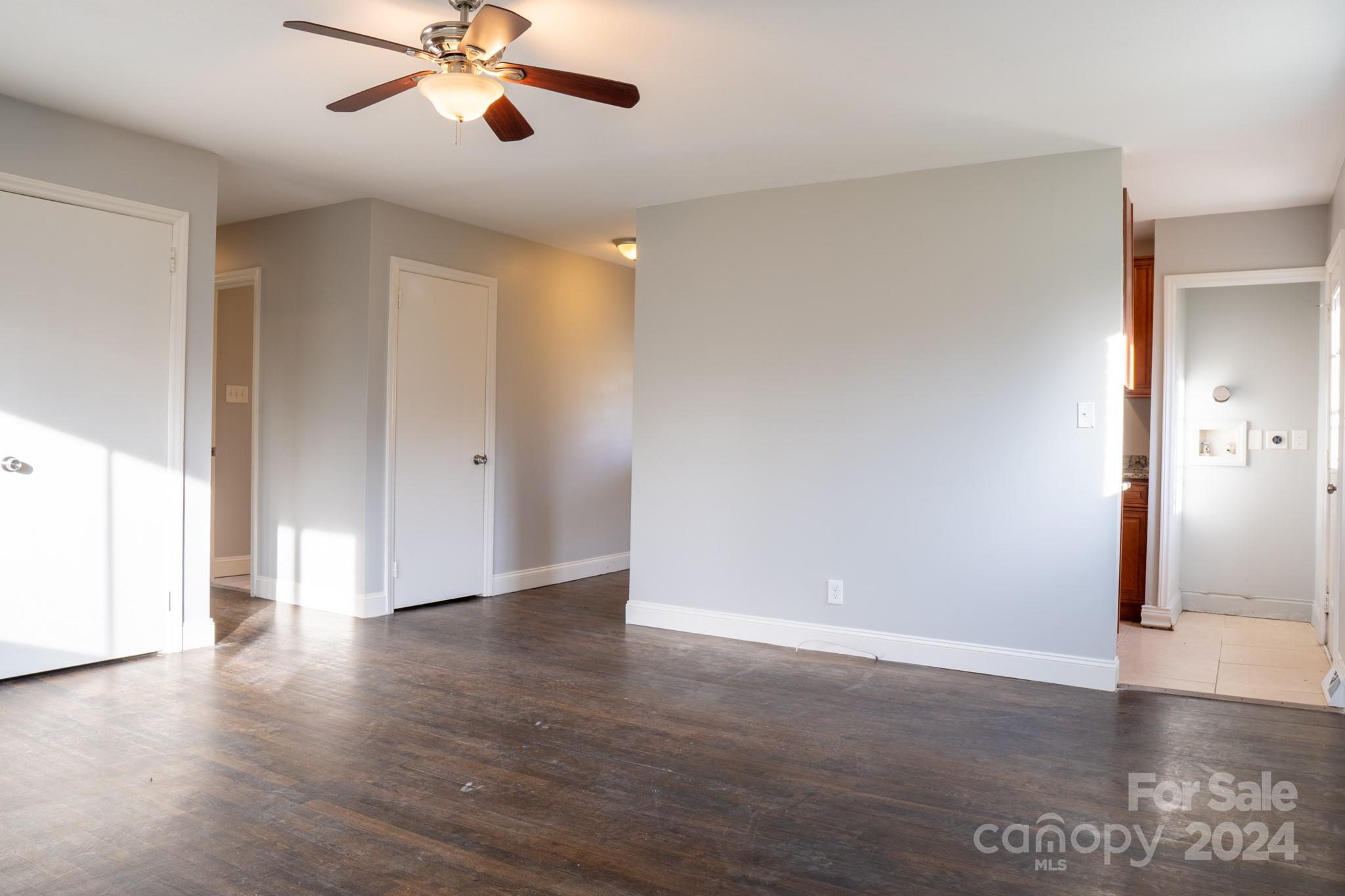 2111 Abelwood Road