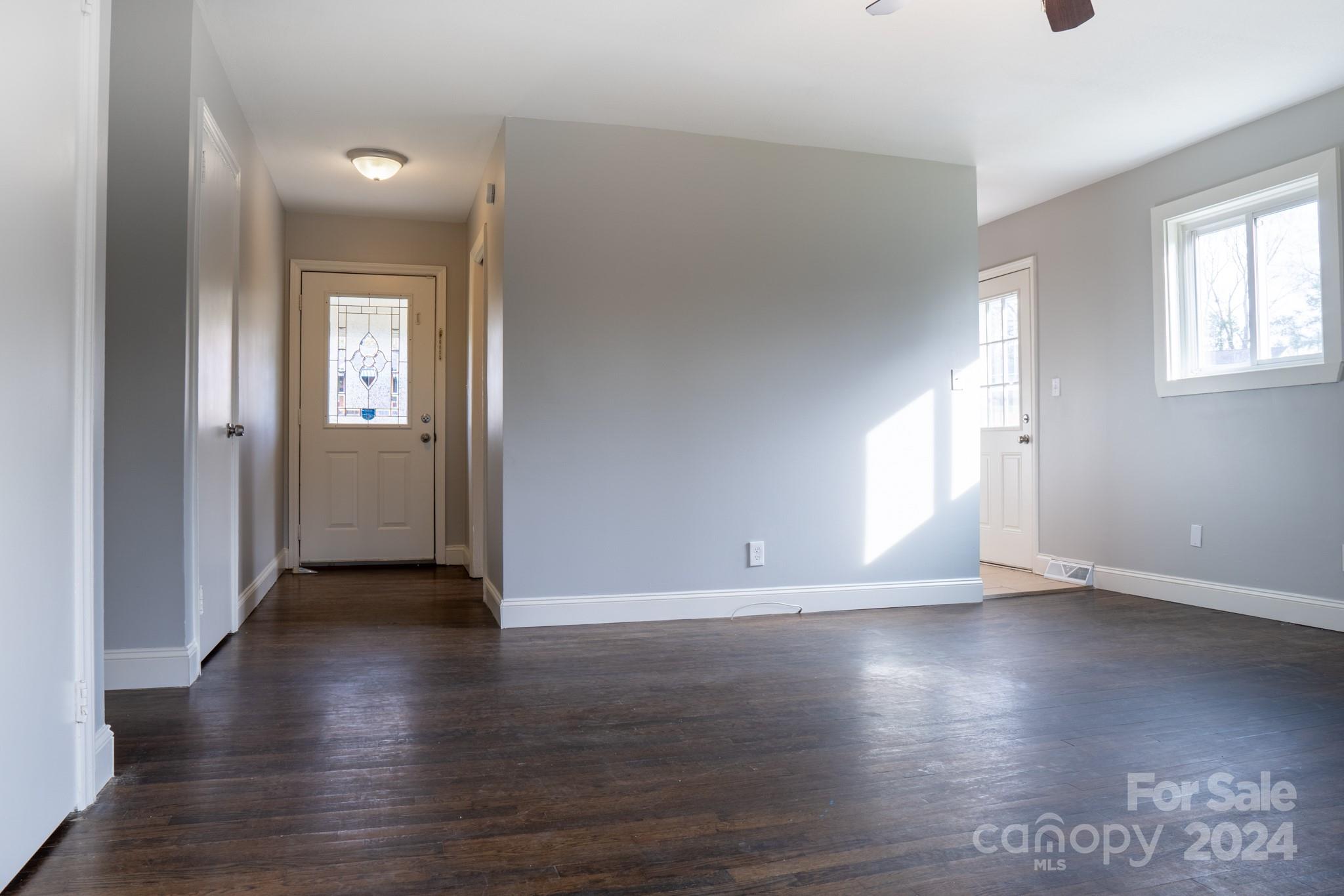 2111 Abelwood Road