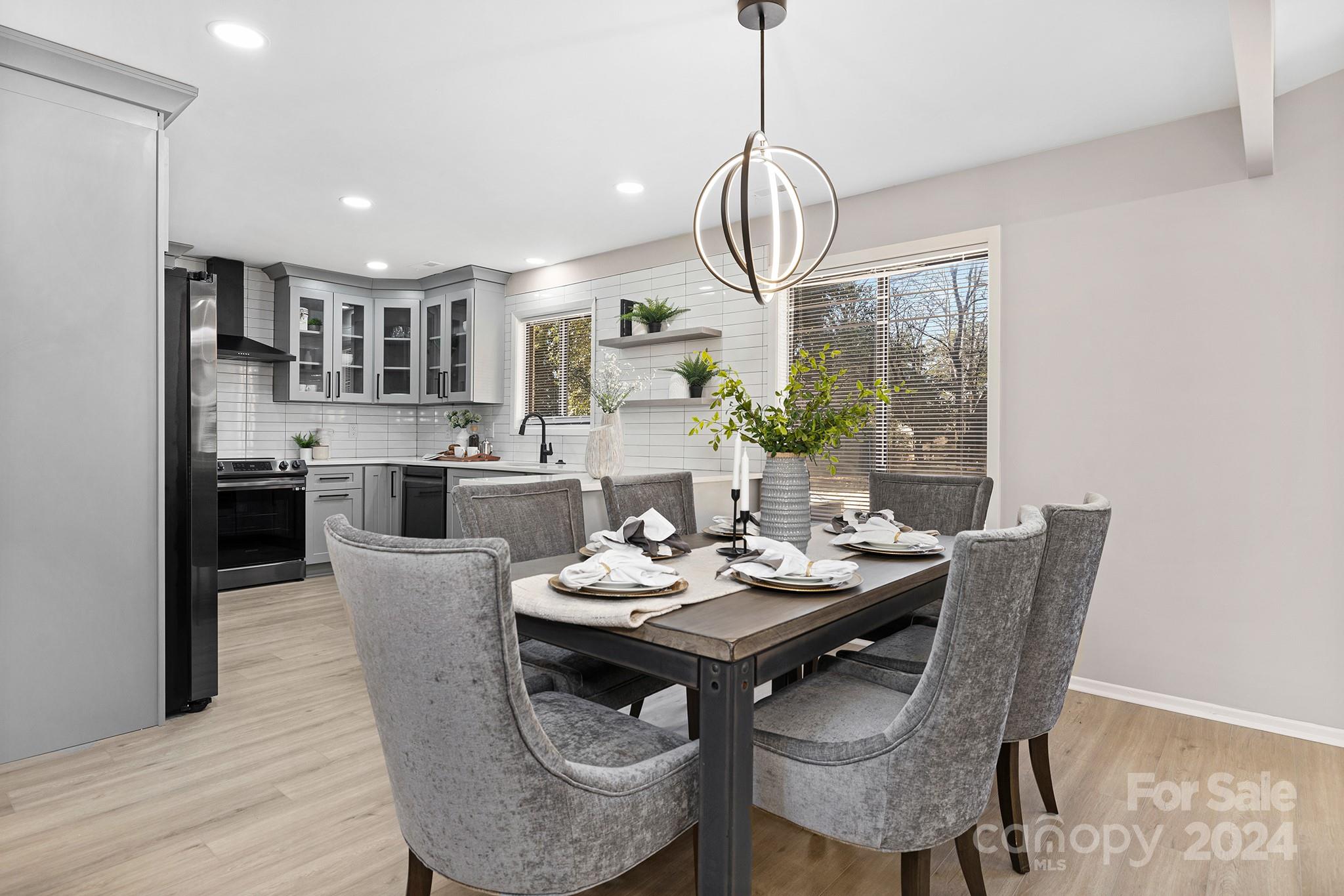 1005 Black Oak Drive