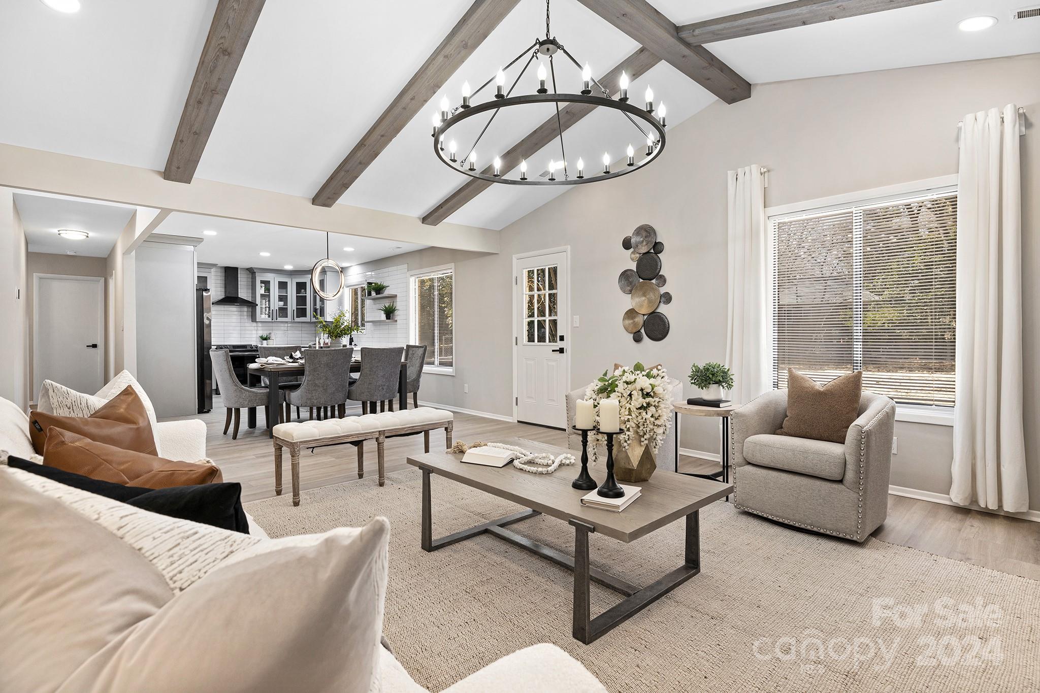 1005 Black Oak Drive