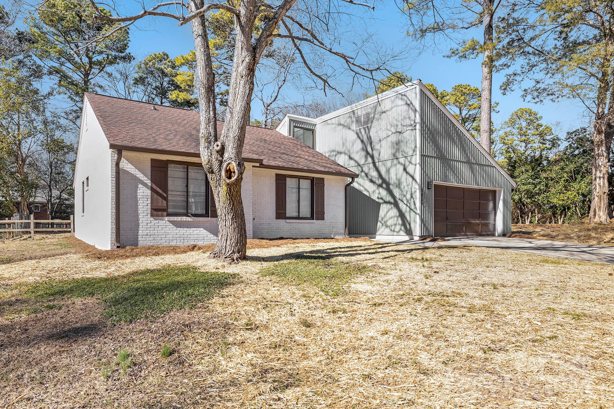 1005 Black Oak Drive