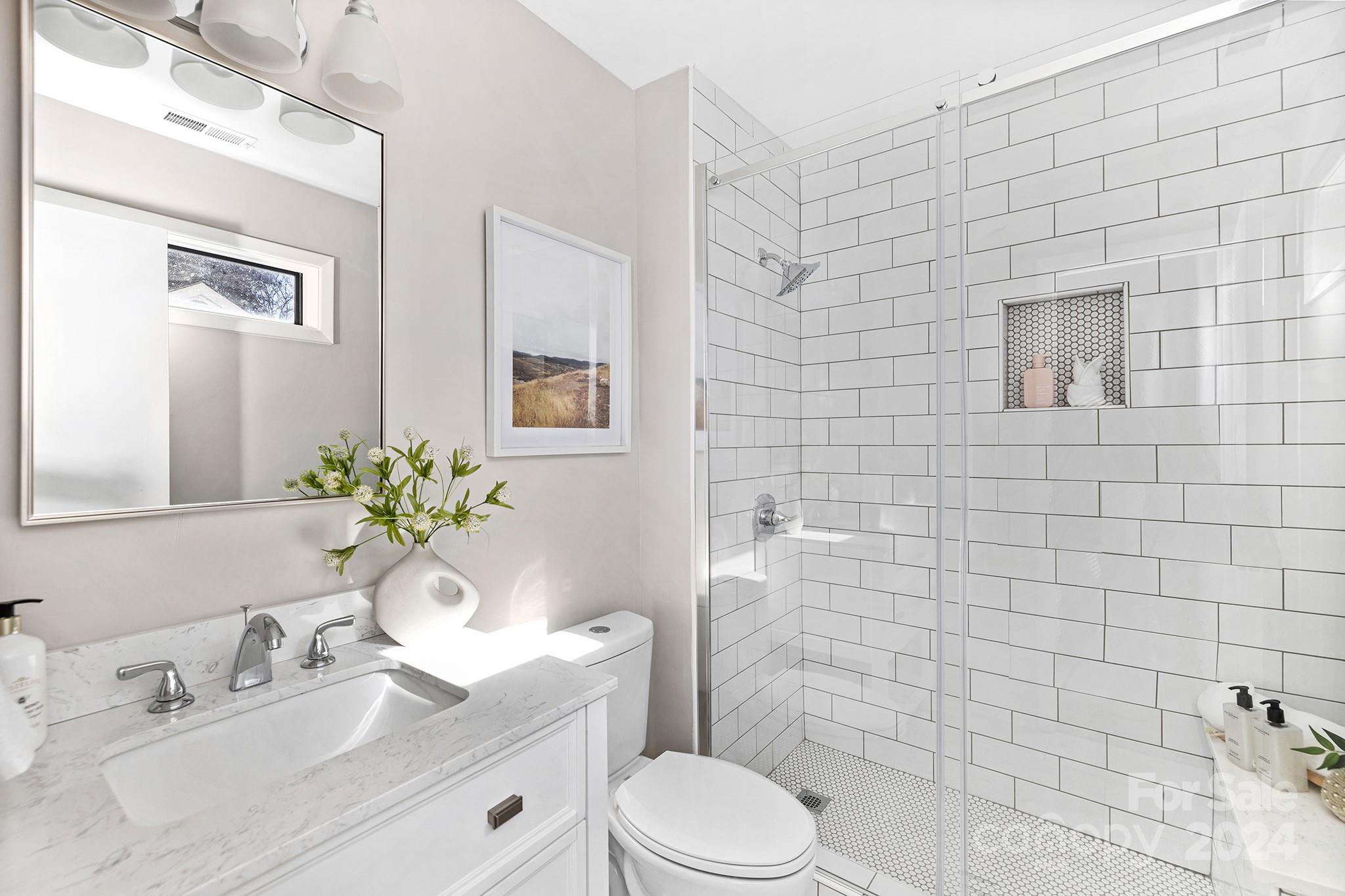 1005 Black Oak Drive