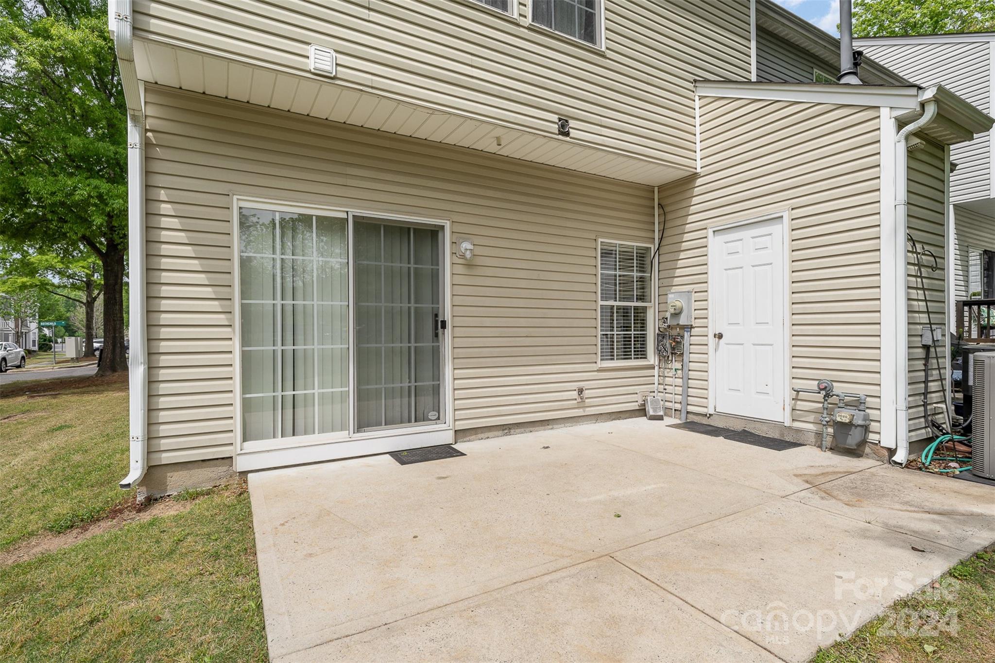 6604 Rothchild Drive