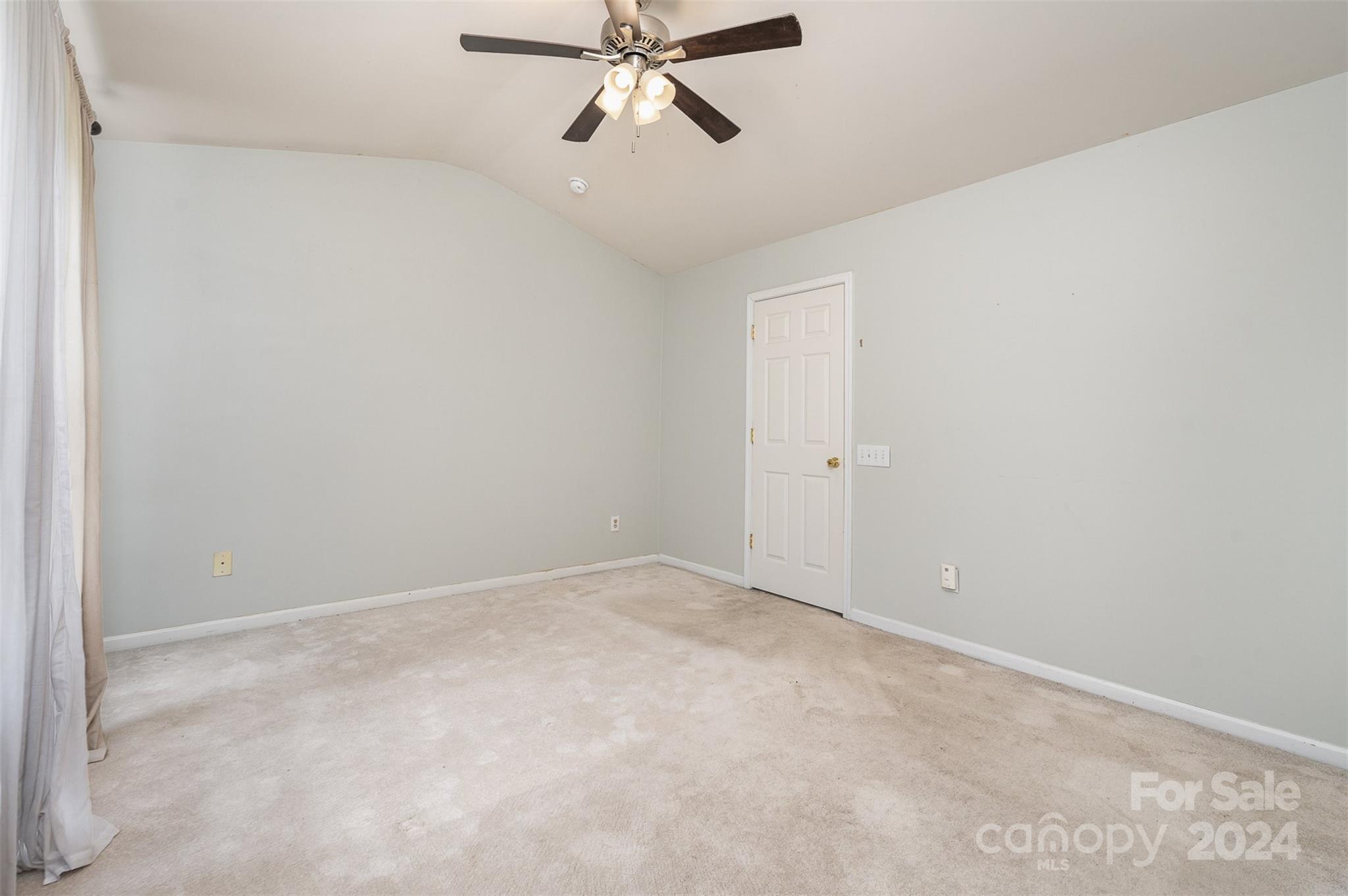 6604 Rothchild Drive