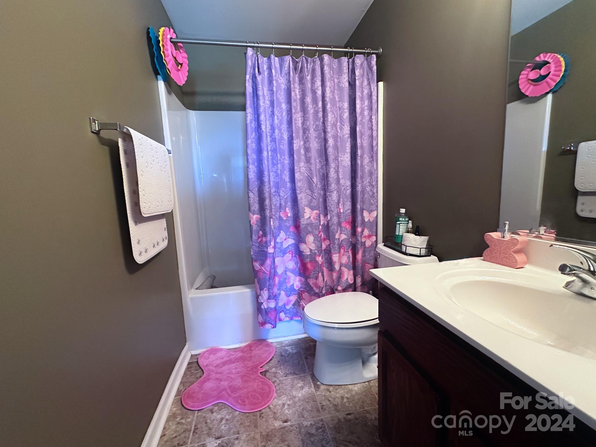 205 Ashton Bluff Circle