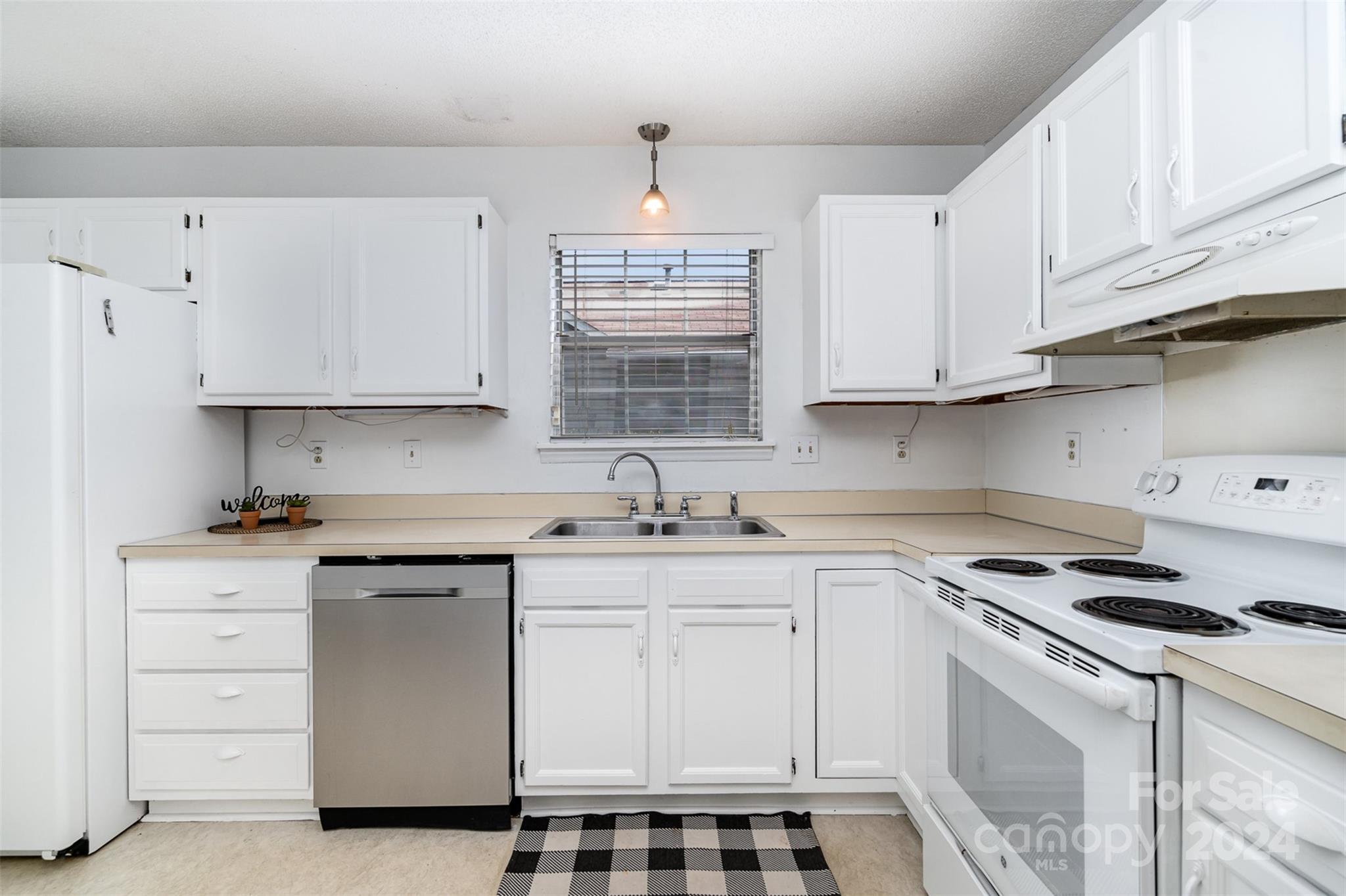 5436 Doverstone Court