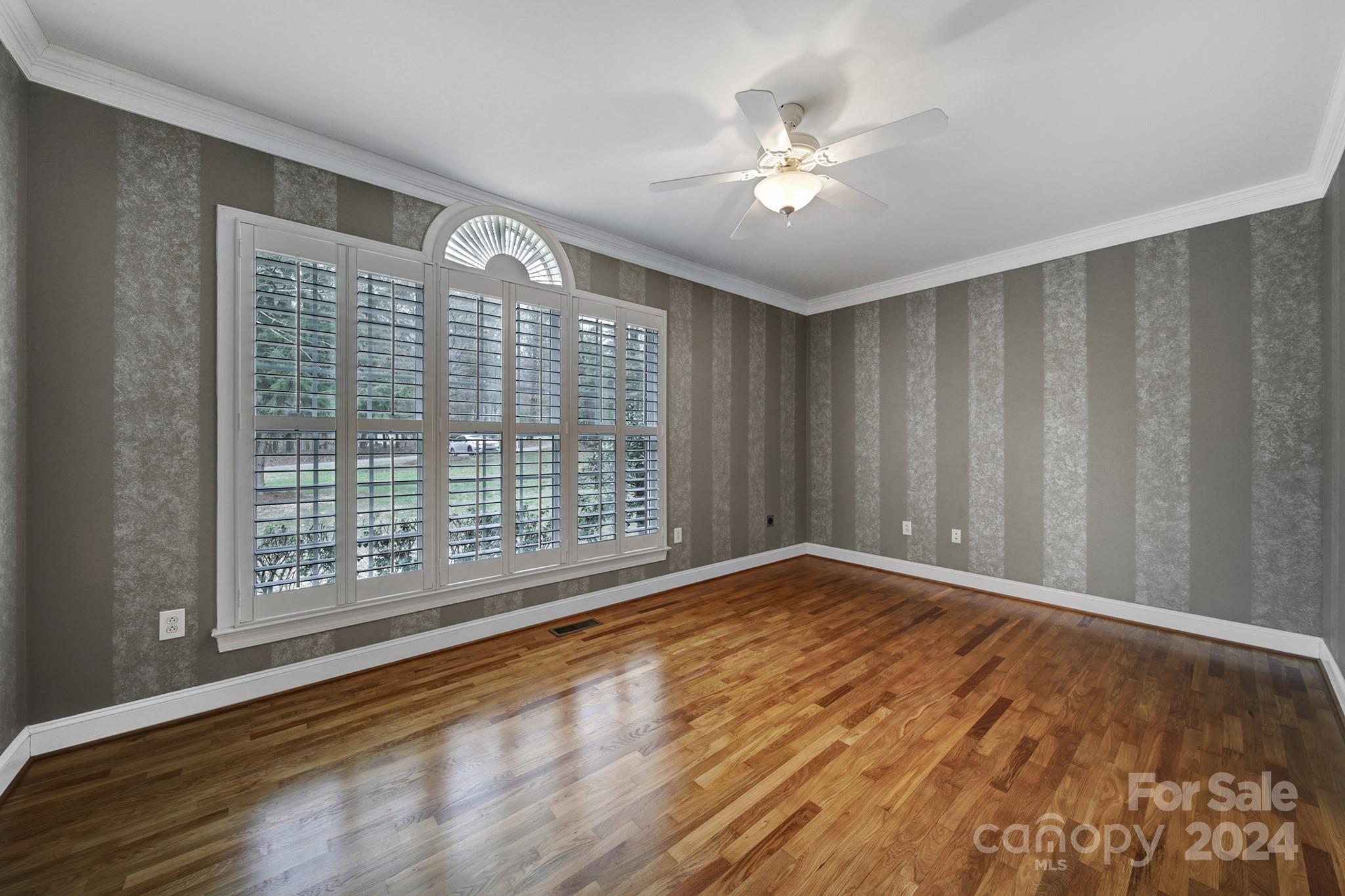 1885 Northfield Lane