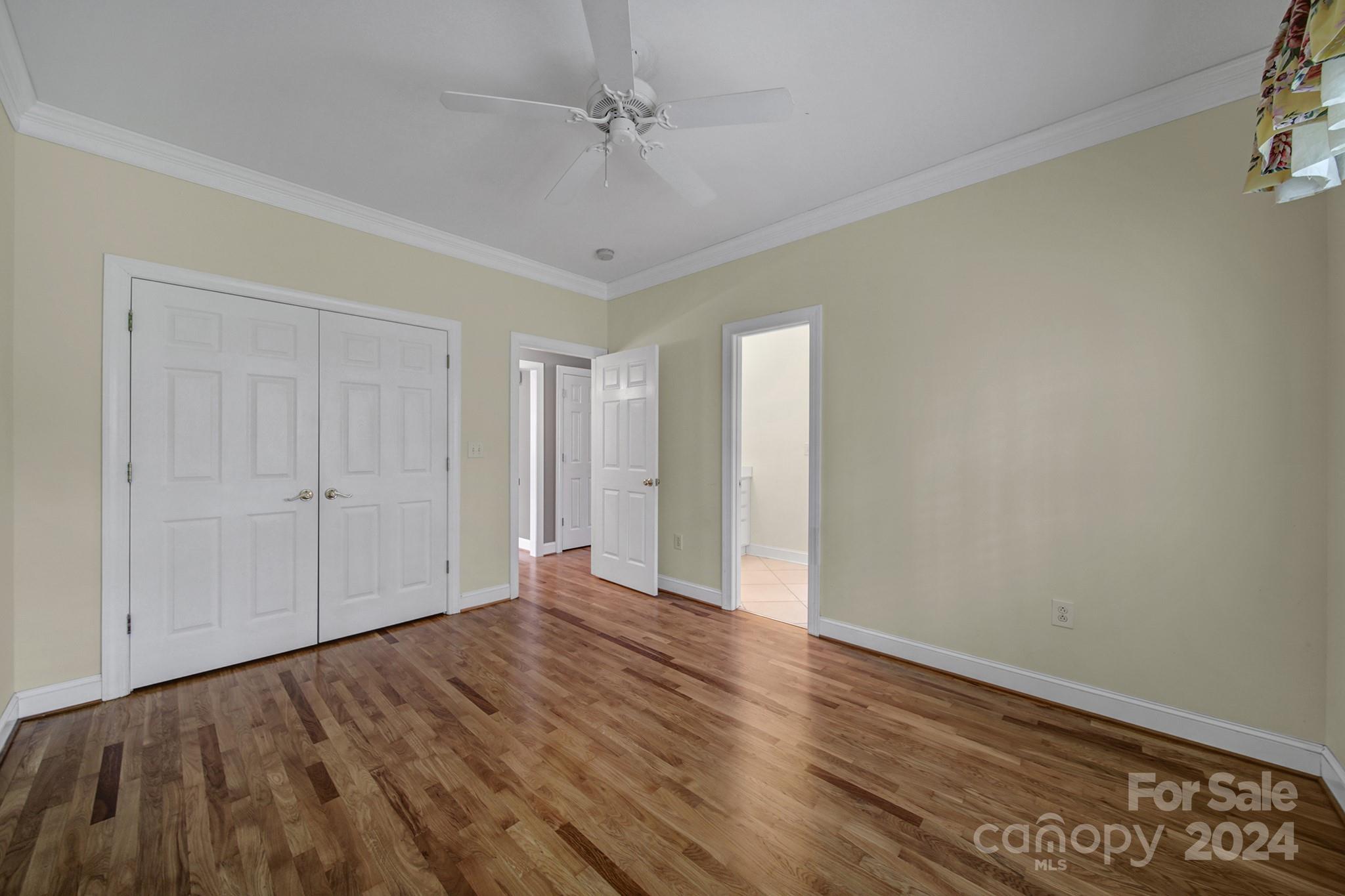 1885 Northfield Lane