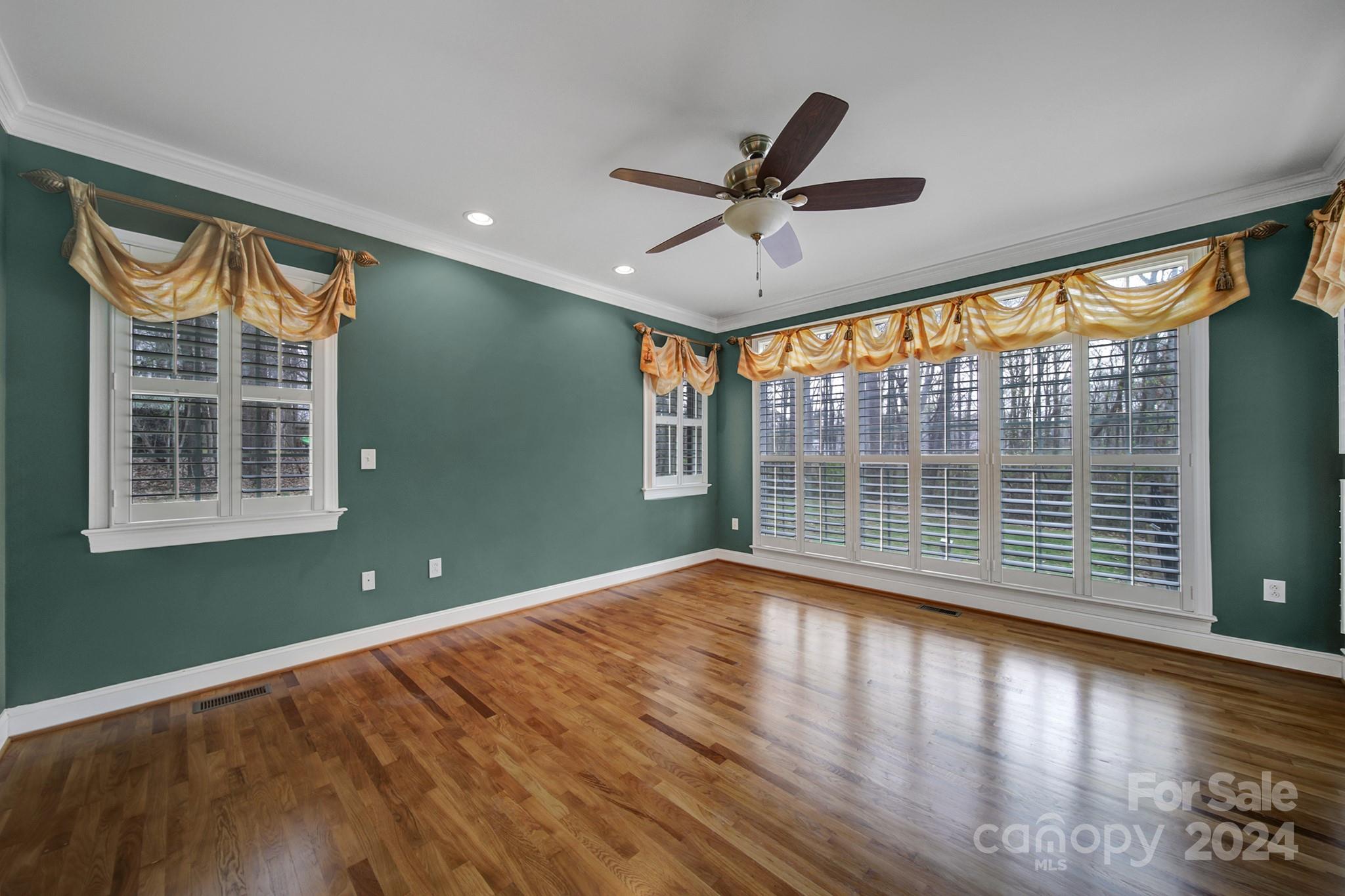 1885 Northfield Lane