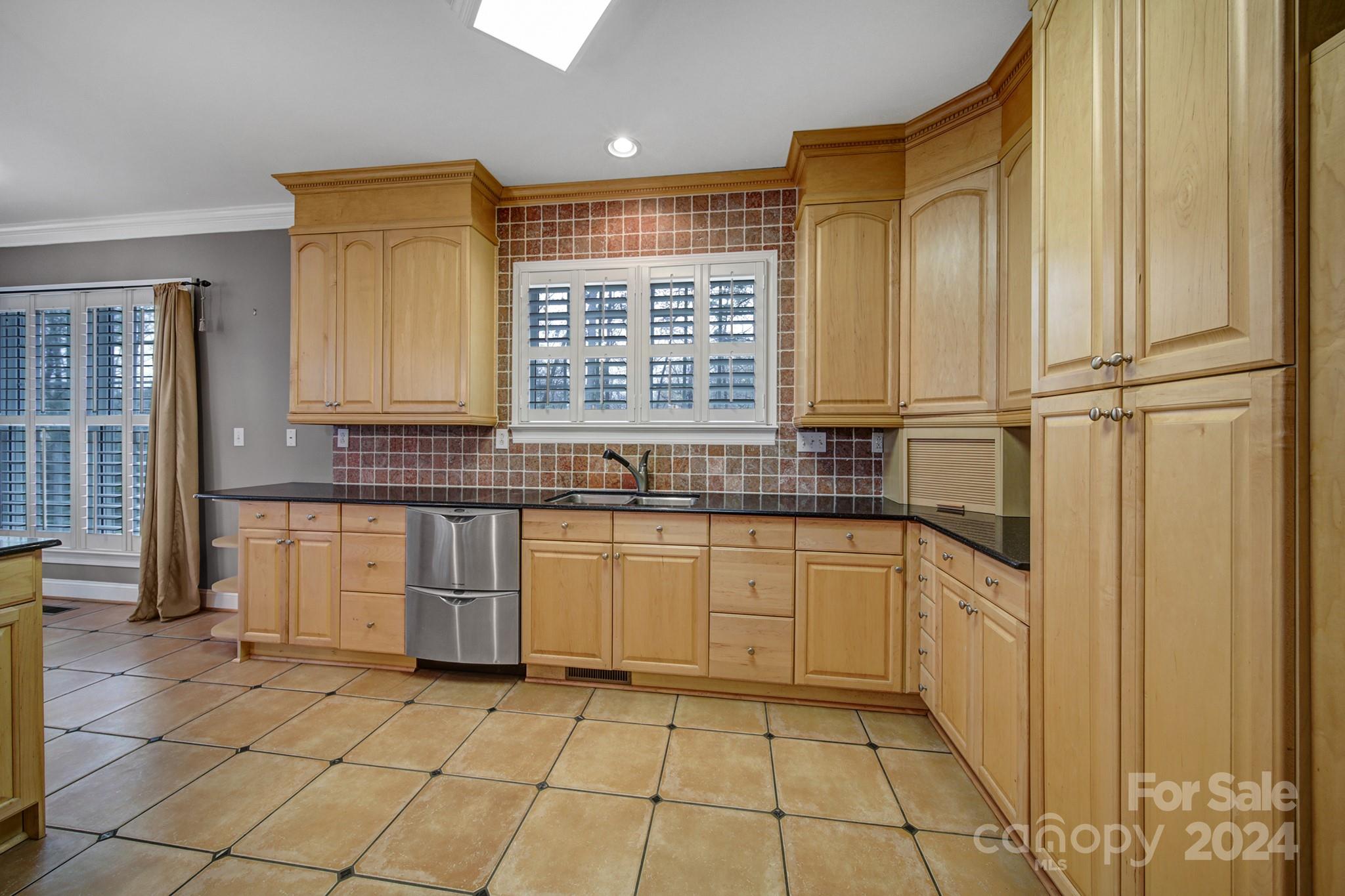 1885 Northfield Lane