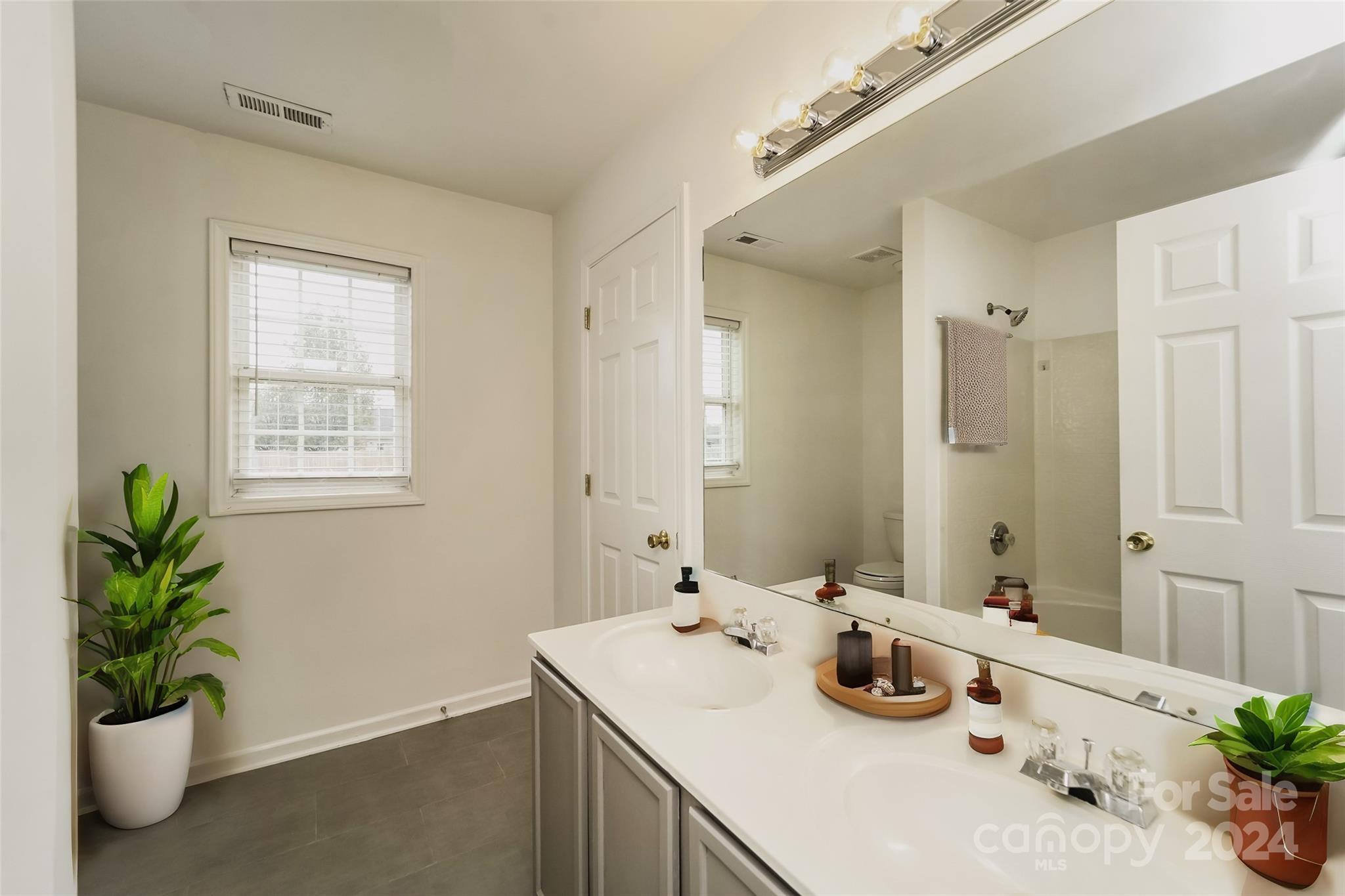 418 Centerfield Drive