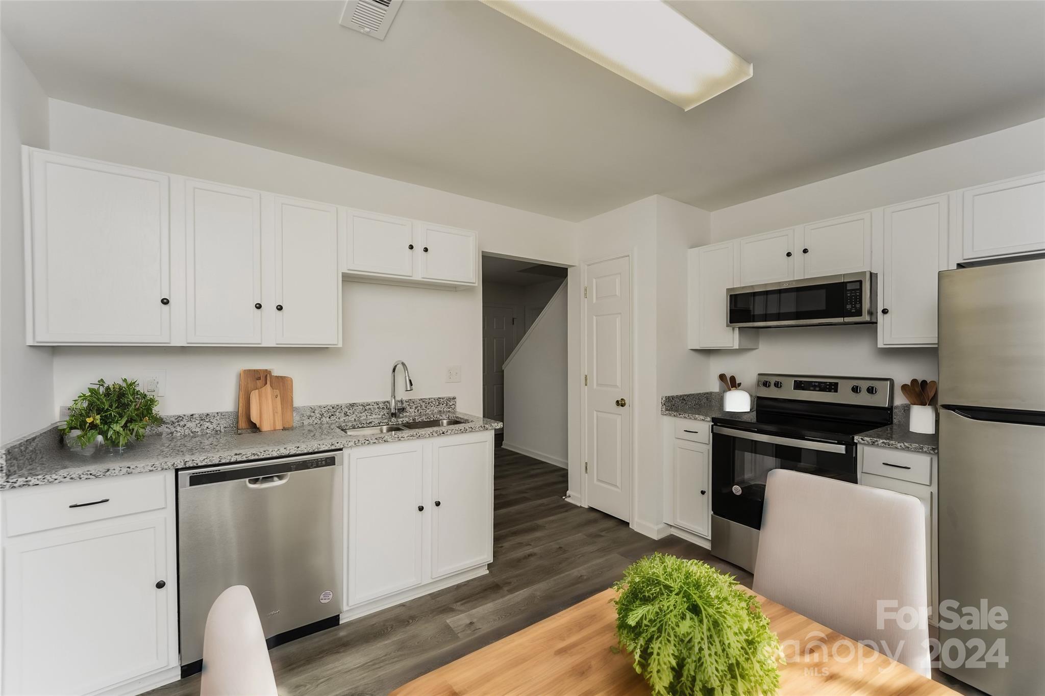 418 Centerfield Drive