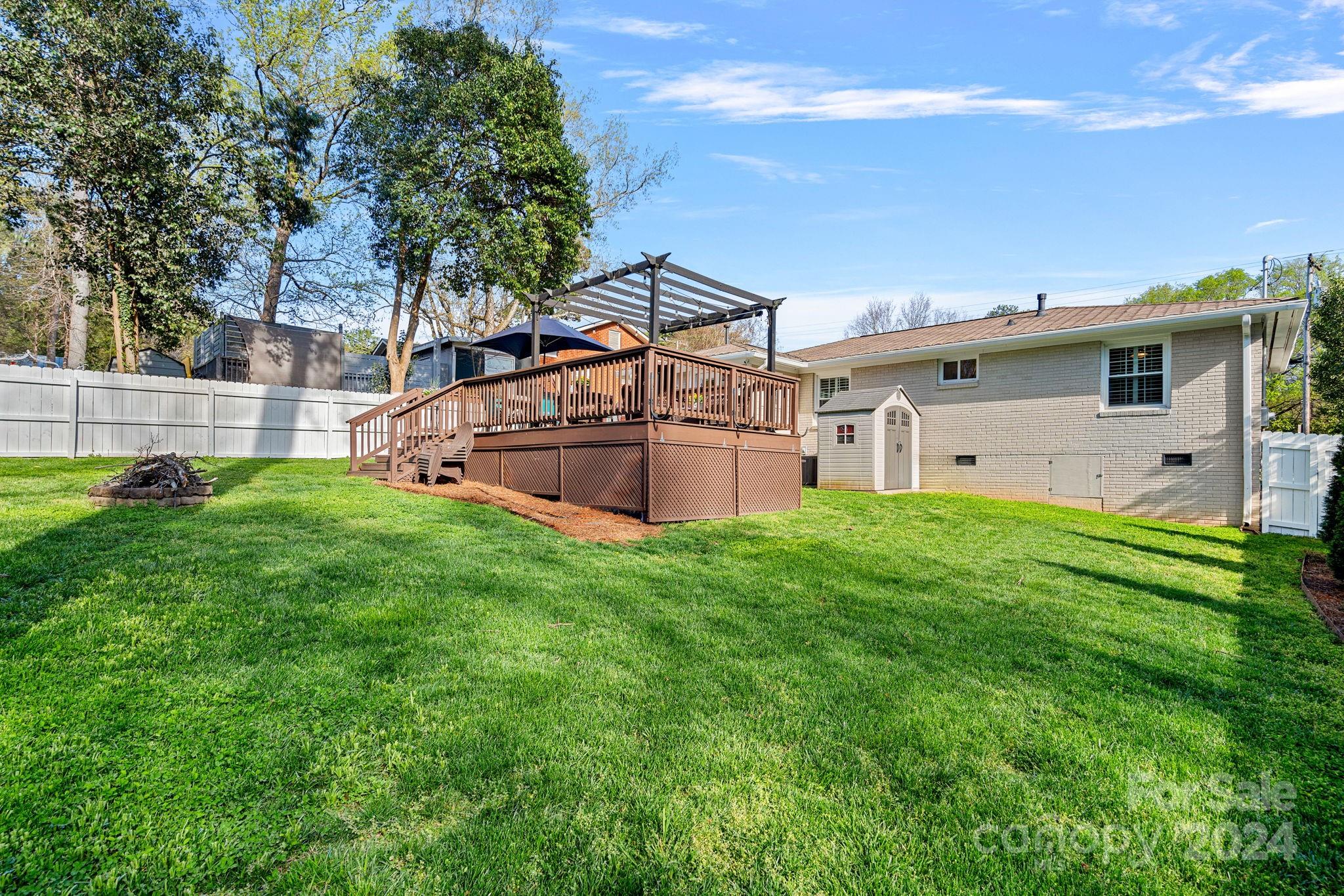 2231 Lanier Avenue