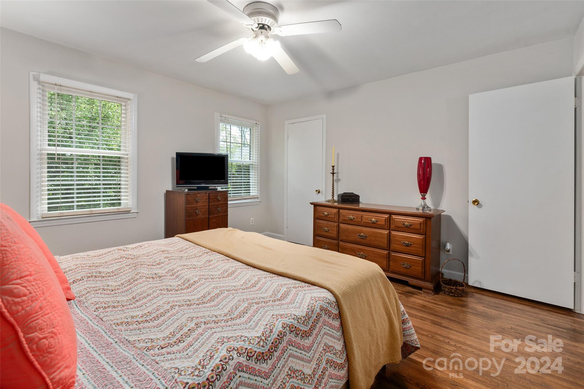 860 Mcalway Road Unit: B